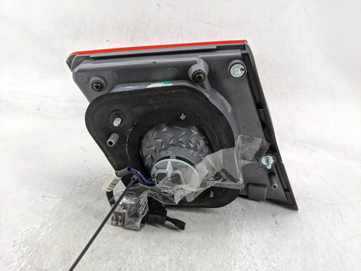 2014 Chevrolet Cruze Tail Light Assembly Driver Left OEM Fits OEM Used Auto Parts - Oemusedautoparts1.com