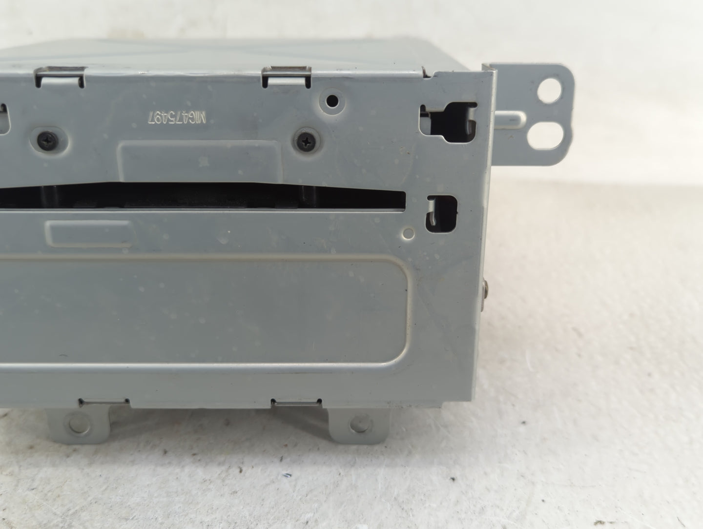 2013-2016 Chevrolet Cruze Radio AM FM Cd Player Receiver Replacement P/N:654663145 22976137 Fits Fits 2013 2014 2015 2016 OE