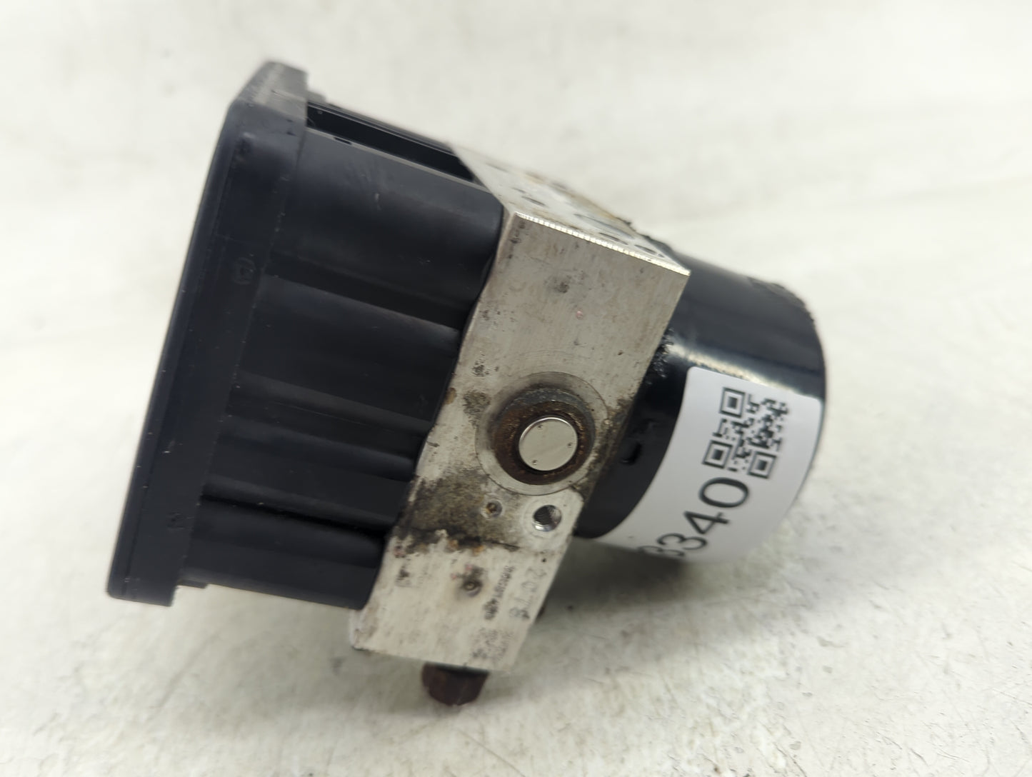 2012-2015 Chevrolet Cruze ABS Pump Control Module Replacement P/N:13434670 Fits Fits 2012 2013 2014 2015 OEM Used Auto Parts