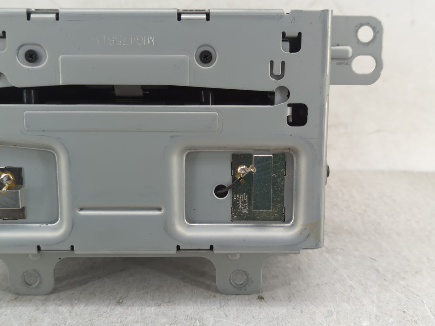 2014 Chevrolet Cruze Radio AM FM Cd Player Receiver Replacement P/N:23206821 Fits OEM Used Auto Parts - Oemusedautoparts1.co