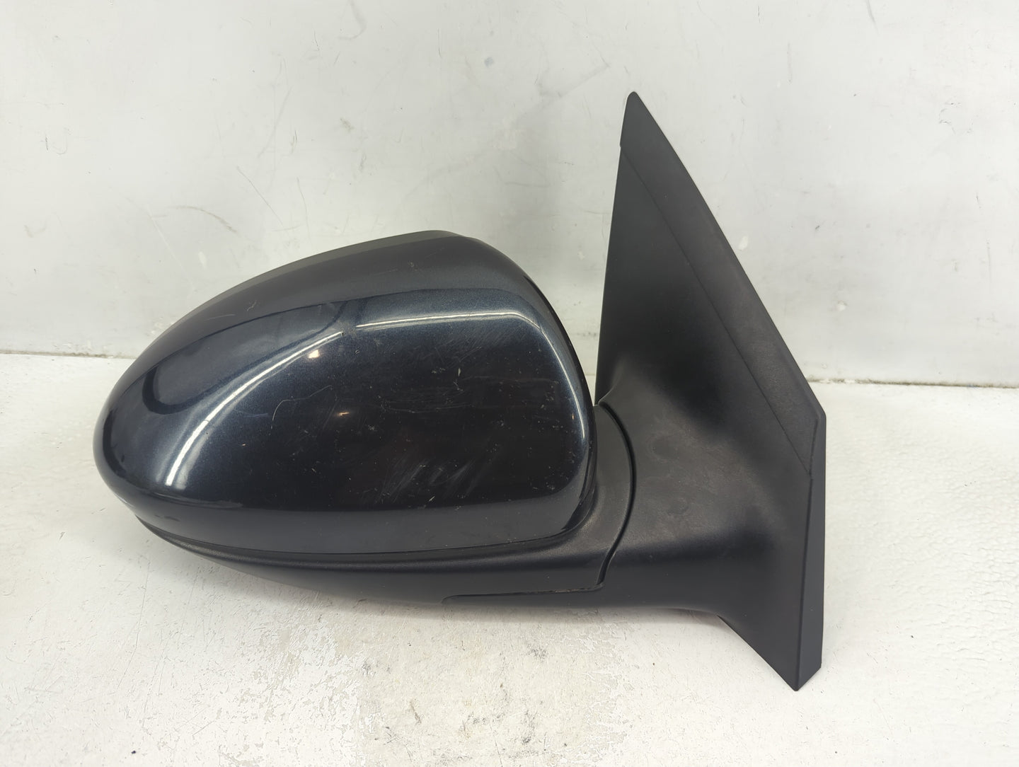 2011-2016 Chevrolet Cruze Passenger Side View Mirror - Right Door Mirror OEM Used - Oemusedautoparts1.com