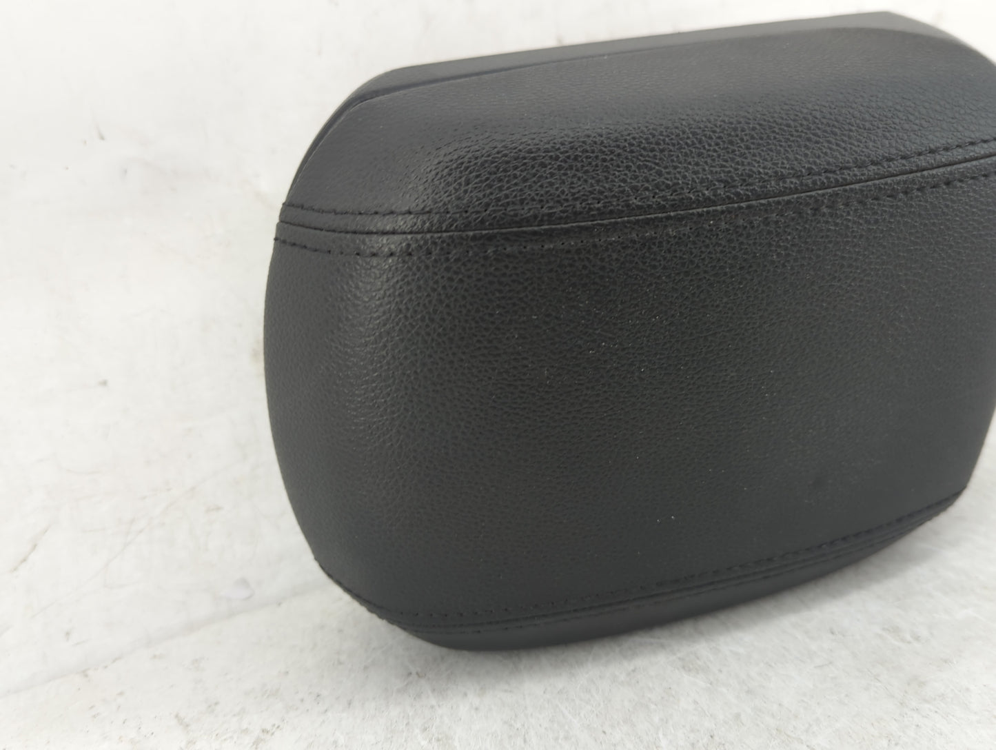 2014 Chevrolet Cruze Center Console Armrest Cover Lid Fits OEM Used Auto Parts - Oemusedautoparts1.com