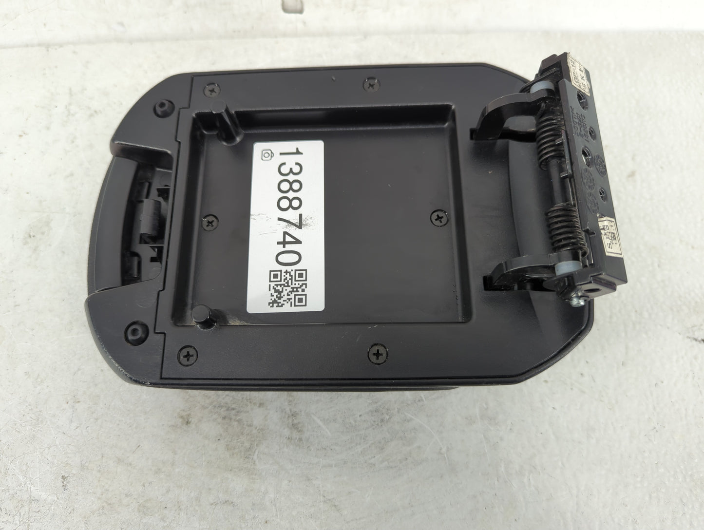 2014 Chevrolet Cruze Center Console Armrest Cover Lid Fits OEM Used Auto Parts - Oemusedautoparts1.com