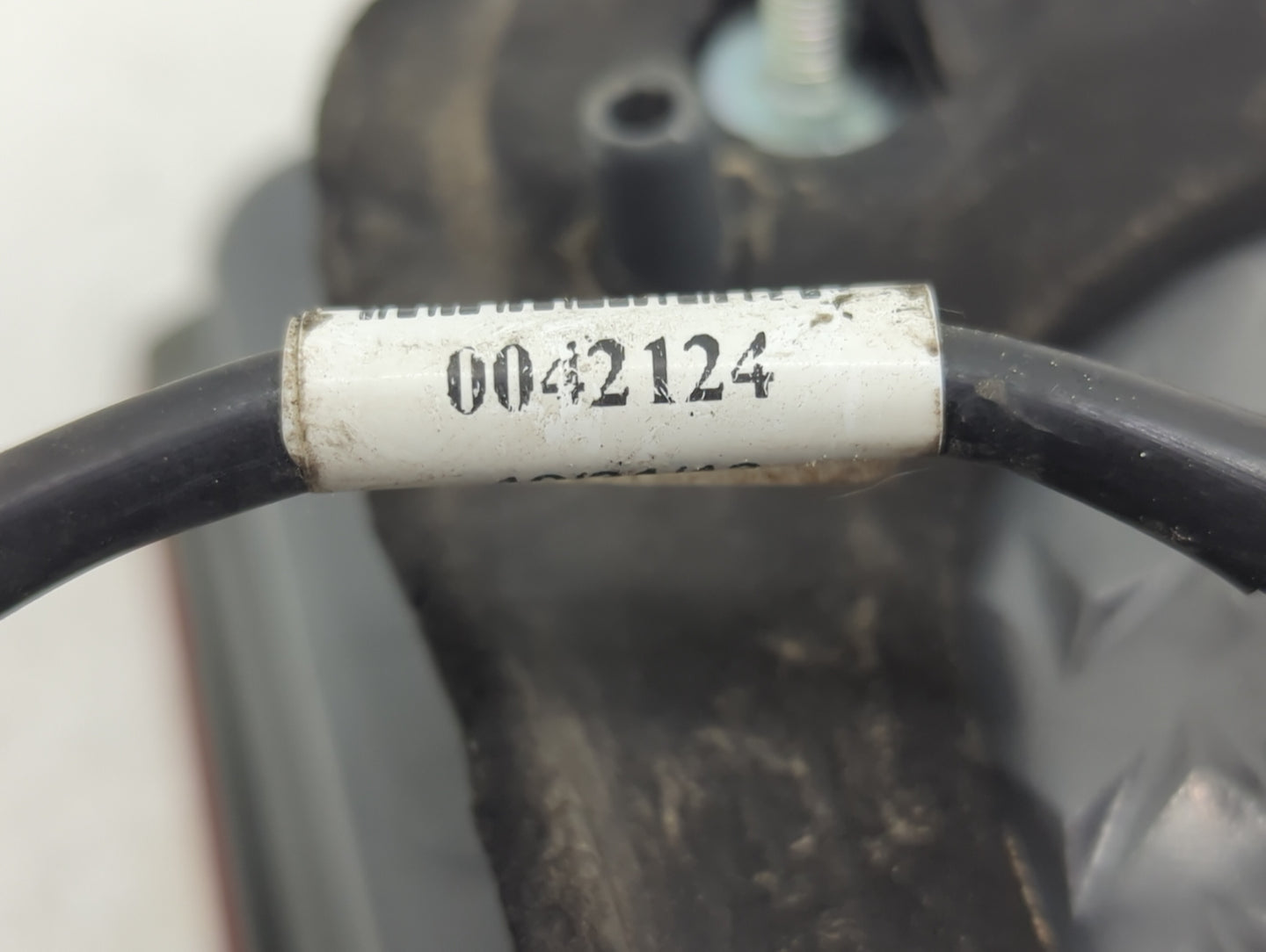 2011-2016 Chevrolet Cruze Tail Light Assembly Driver Left OEM P/N:0042124 Fits Fits 2011 2012 2013 2014 2015 2016 OEM Used A