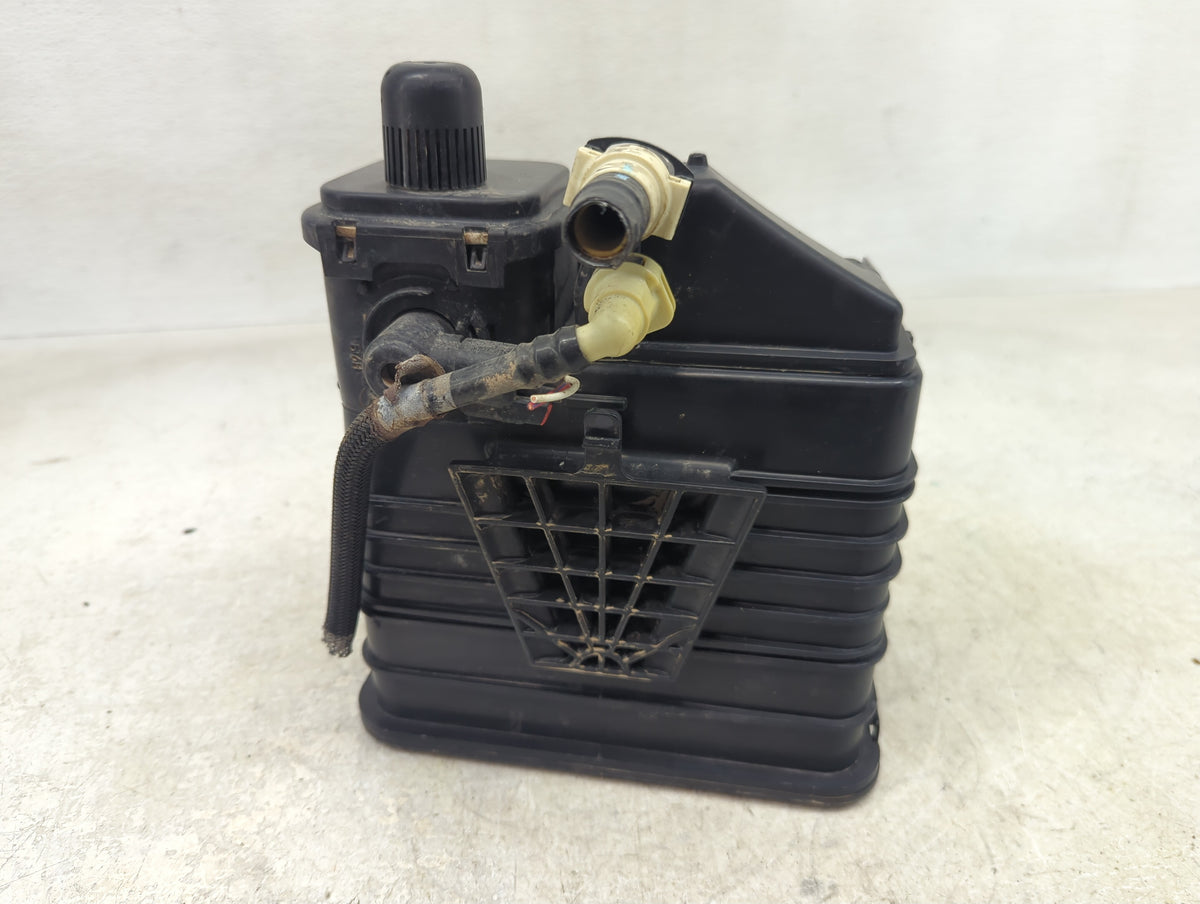 2014 Chevrolet Cruze Fuel Vapor Charcoal Canister 1389829 - Oemusedautoparts1.com