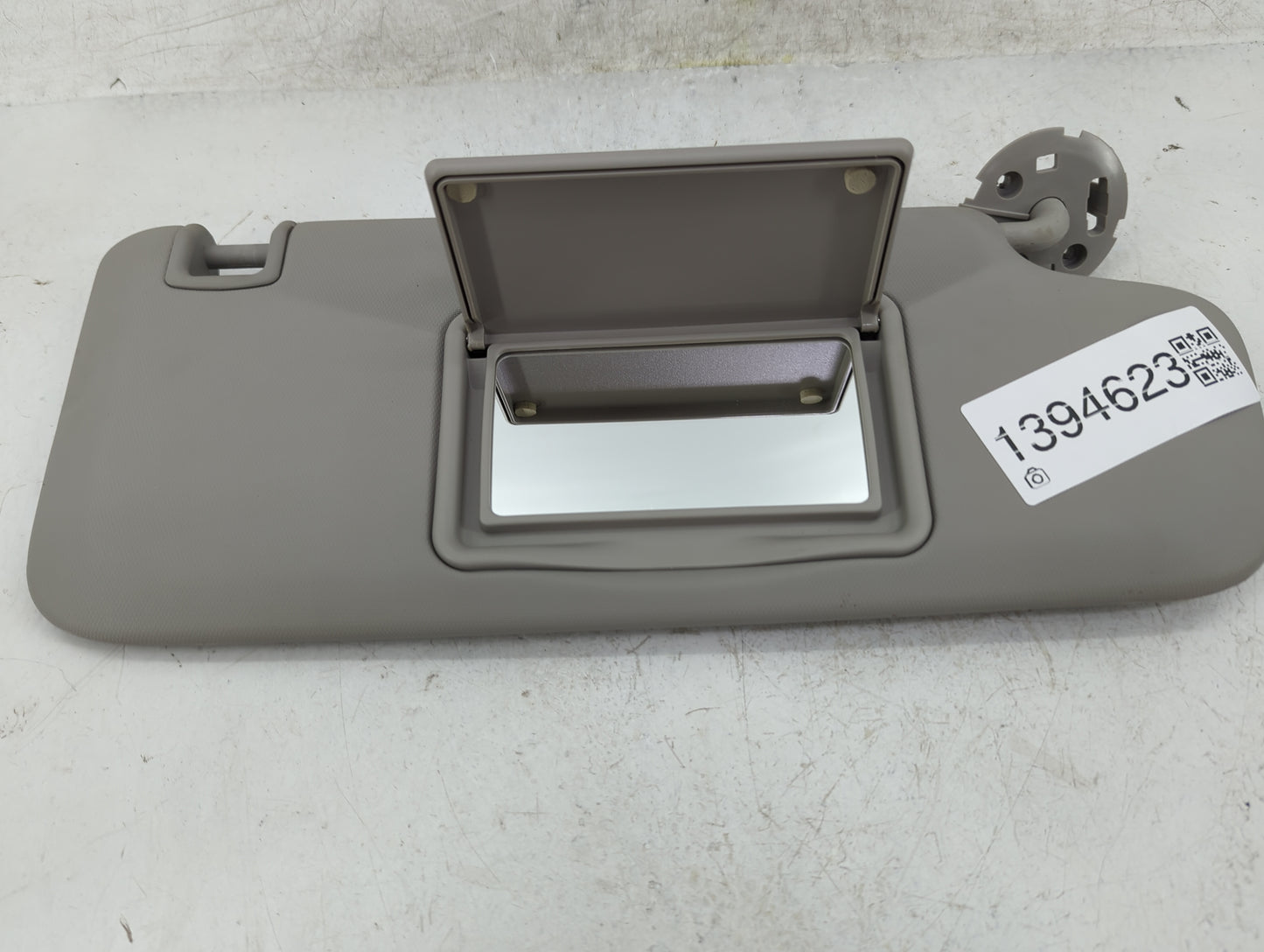 2011-2016 Chevrolet Cruze Sun Visor Shade Replacement Passenger Right Mirror Fits Fits 2011 2012 2013 2014 2015 2016 OEM Use