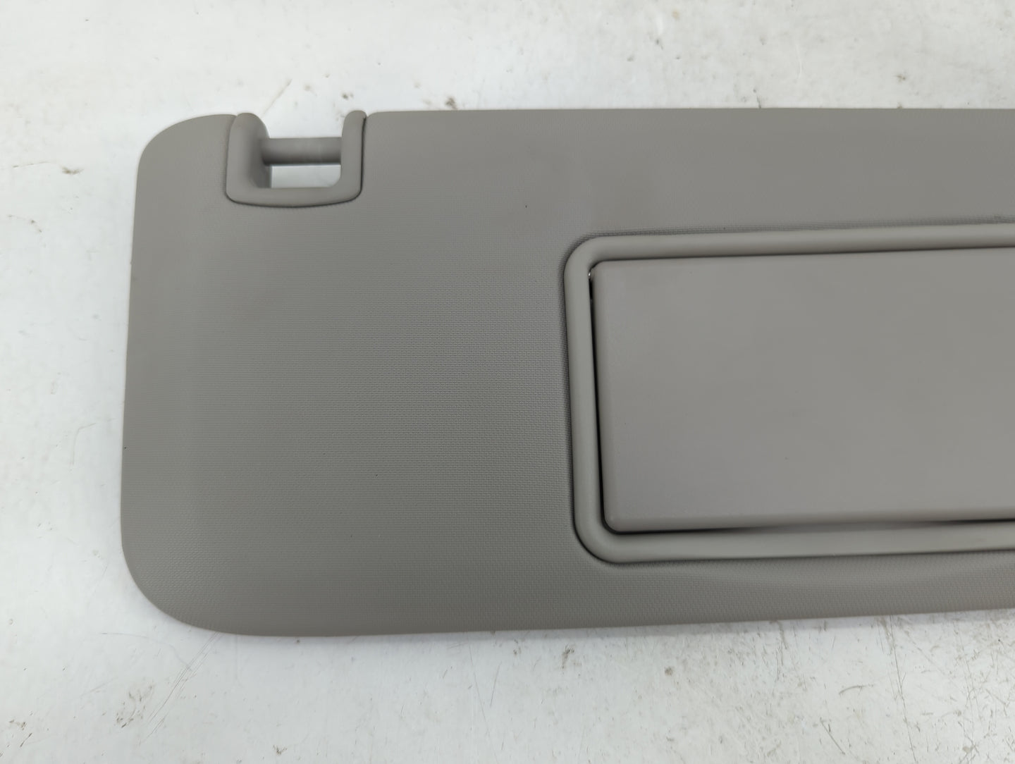 2011-2016 Chevrolet Cruze Sun Visor Shade Replacement Passenger Right Mirror Fits Fits 2011 2012 2013 2014 2015 2016 OEM Use