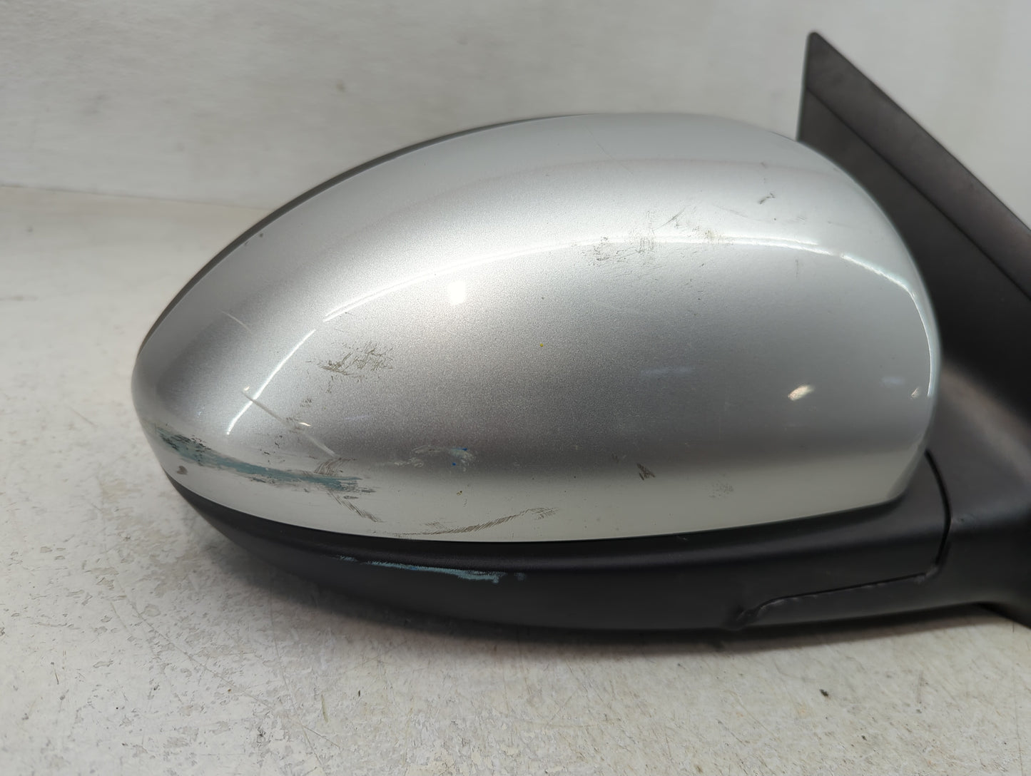 2011-2016 Chevrolet Cruze Passenger Side View Mirror - Right Door Mirror OEM Used - Oemusedautoparts1.com