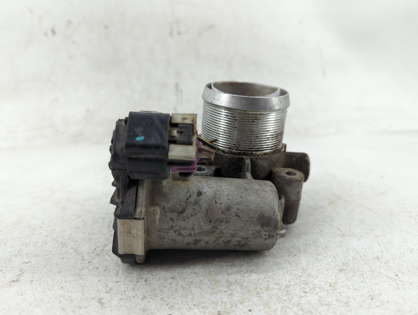 2011-2016 Chevrolet Cruze Throttle Body P/N:55 581 662 Fits Fits 2011 2012 2013 2014 2015 2016 2017 2018 2019 2020 2021 OEM 