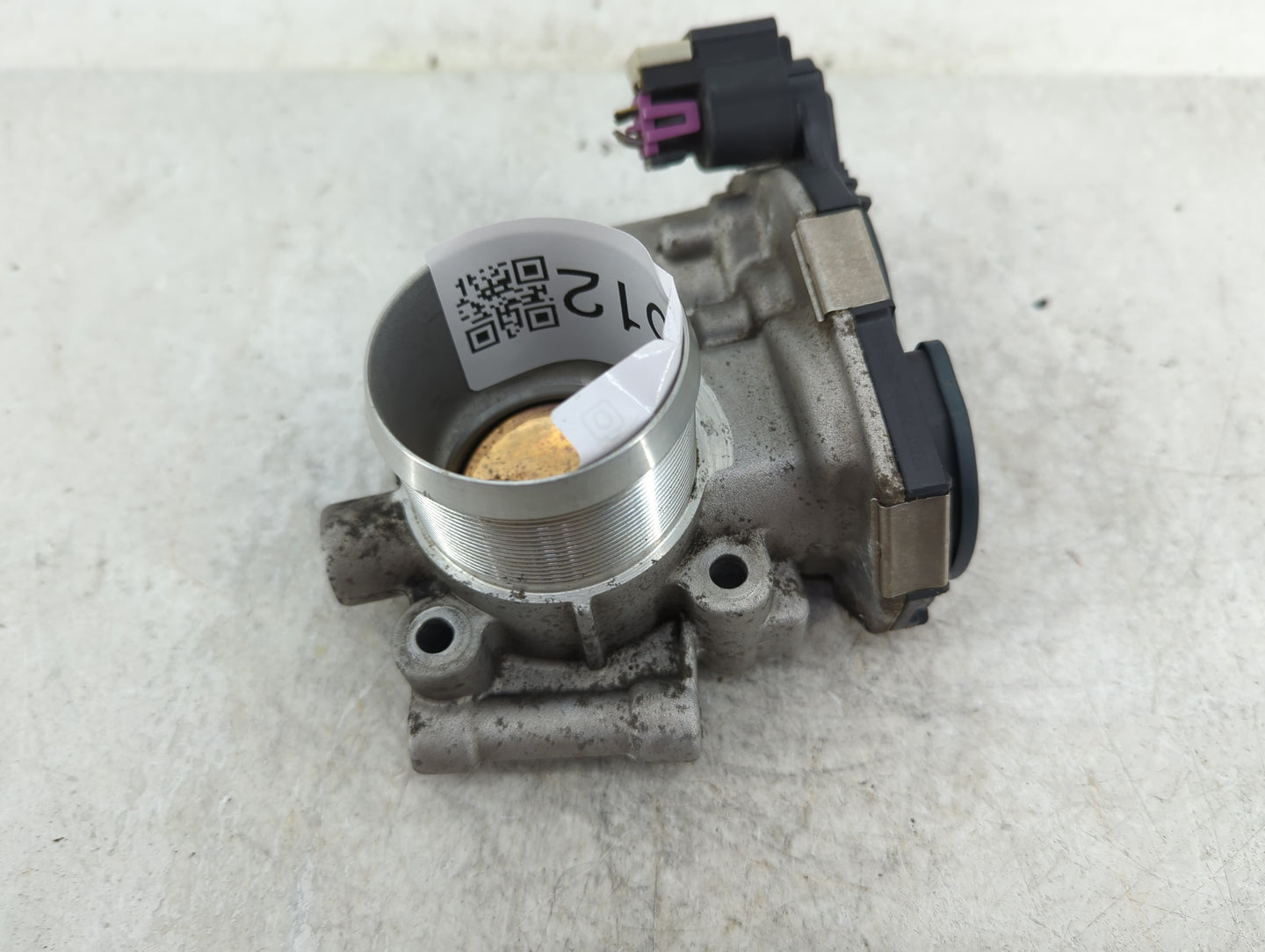 2011-2016 Chevrolet Cruze Throttle Body P/N:55581662 Fits Fits 2011 2012 2013 2014 2015 2016 2017 2018 2019 2020 2021 OEM Us