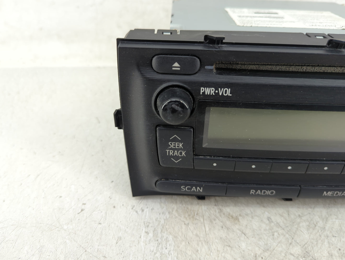 2013-2016 Chevrolet Cruze Radio AM FM Cd Player Receiver Replacement P/N:86120-52D10 Fits Fits 2013 2014 2015 2016 OEM Used 