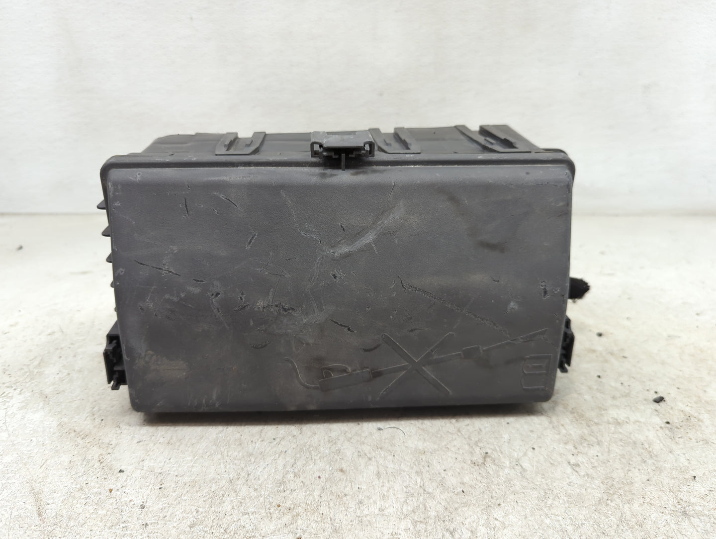 2011-2014 Chevrolet Cruze Fusebox Fuse Box Panel Relay Module P/N:96982033-06 Fits Fits 2011 2012 2013 2014 OEM Used Auto Pa