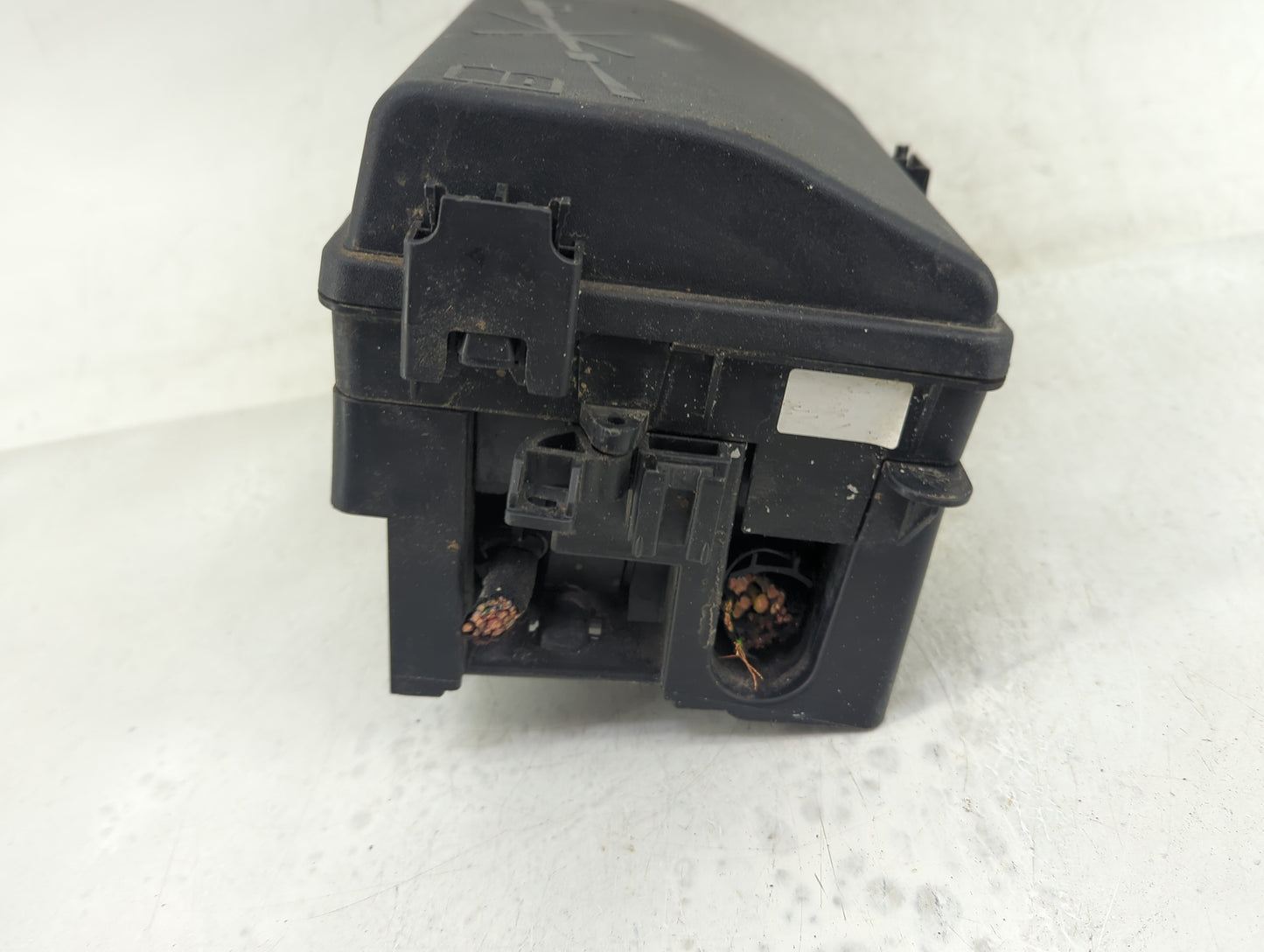 2011-2014 Chevrolet Cruze Fusebox Fuse Box Panel Relay Module Fits Fits 2011 2012 2013 2014 OEM Used Auto Parts - Oemusedaut