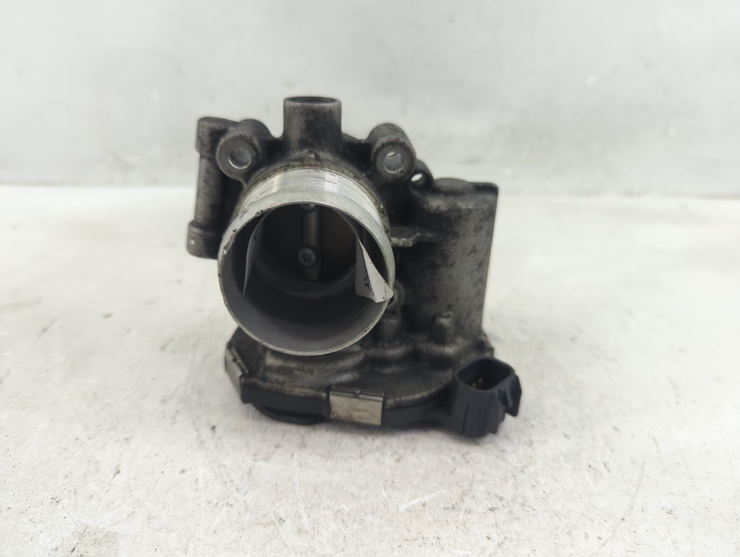 2011-2016 Chevrolet Cruze Throttle Body P/N:5581662 Fits Fits 2011 2012 2013 2014 2015 2016 2017 2018 2019 2020 2021 OEM Use