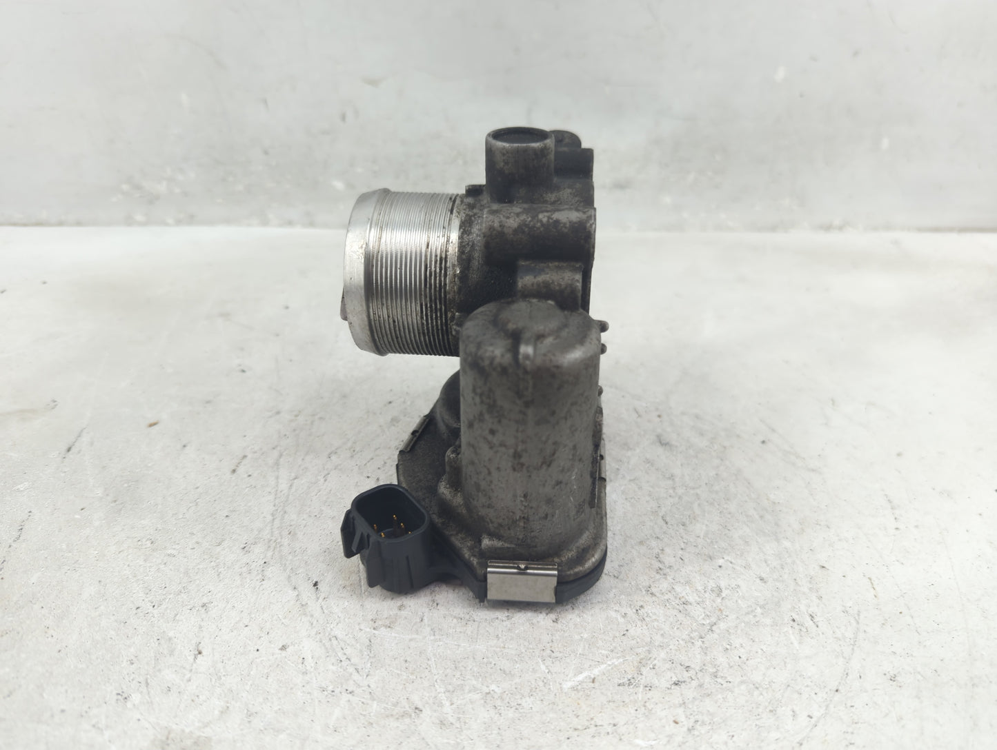 2011-2016 Chevrolet Cruze Throttle Body P/N:5581662 Fits Fits 2011 2012 2013 2014 2015 2016 2017 2018 2019 2020 2021 OEM Use