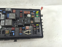 2013-2014 Chevrolet Cruze Fusebox Fuse Box Panel Relay Module P/N:812461952 Fits Fits 2013 2014 OEM Used Auto Parts - Oemuse