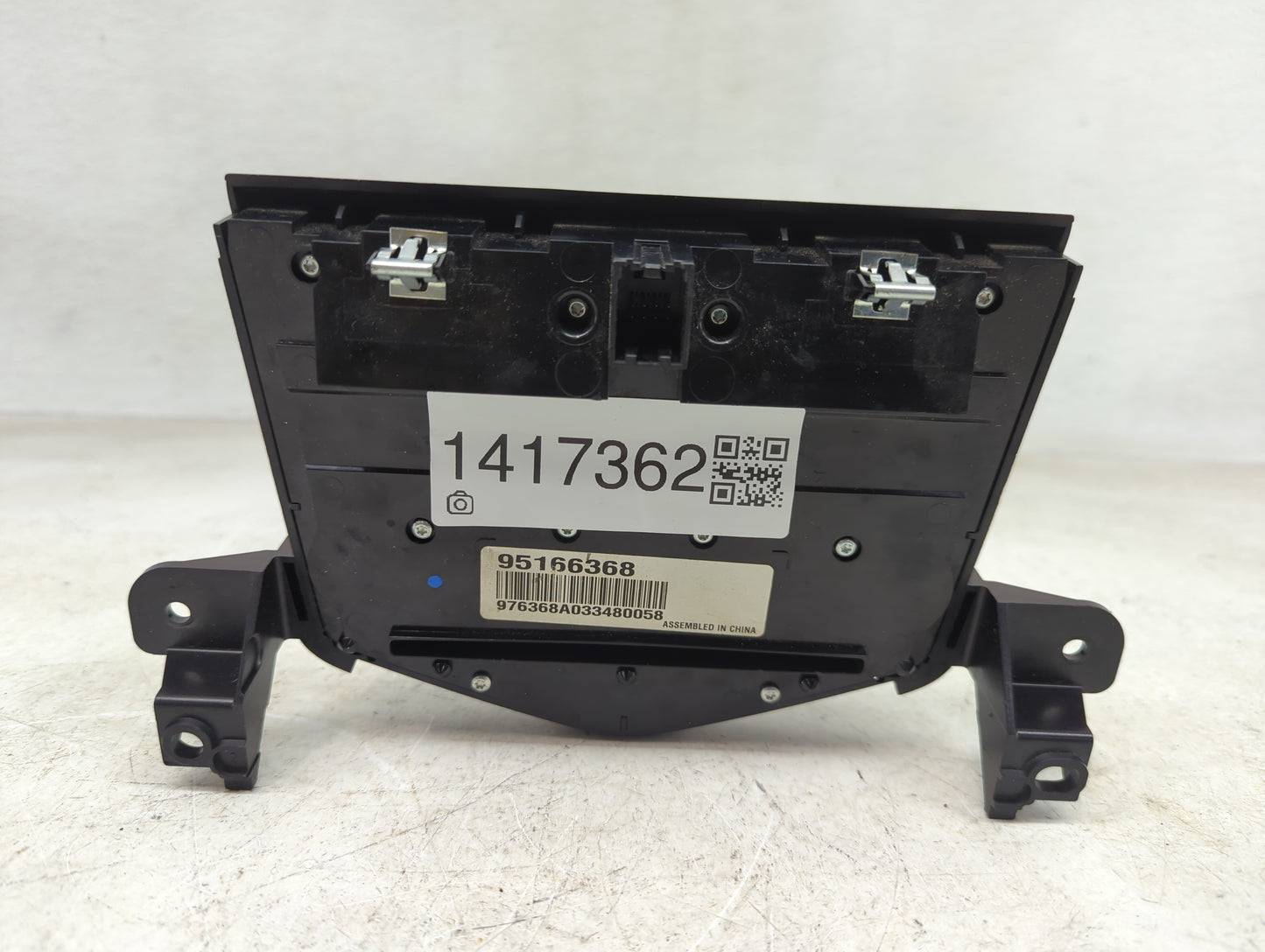 2014 Chevrolet Cruze Climate Control Module Temperature AC/Heater Replacement P/N:95166368 Fits OEM Used Auto Parts - Oemuse