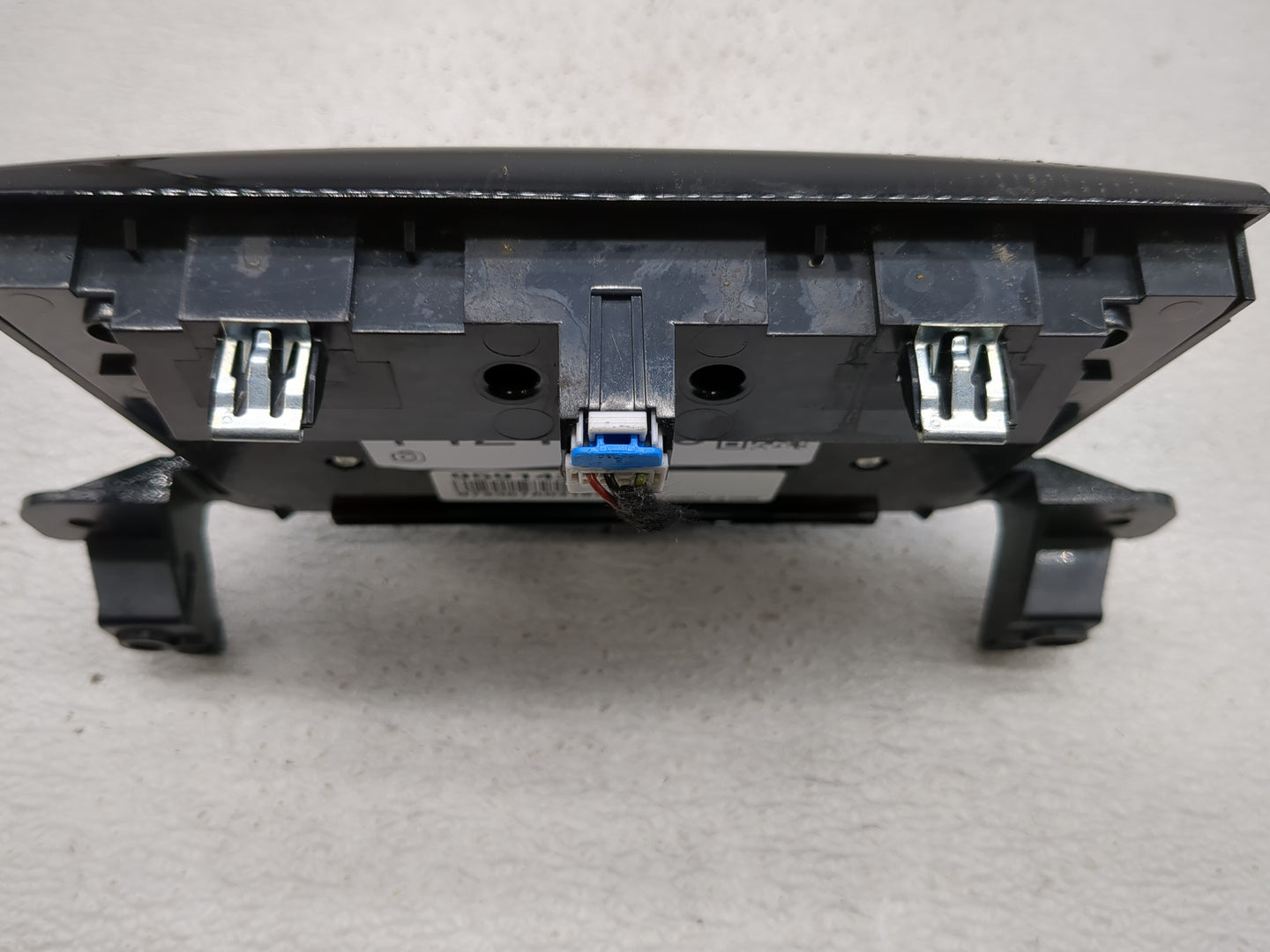 2011-2016 Chevrolet Cruze Radio Control Panel 1421410 - Oemusedautoparts1.com