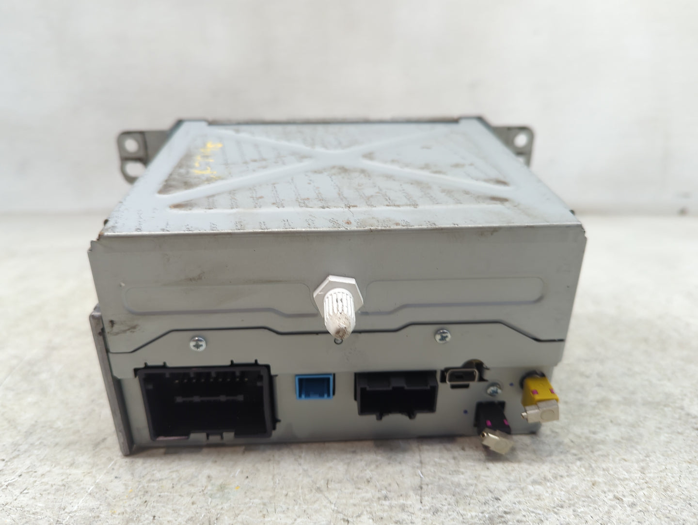 2014 Chevrolet Cruze Radio AM FM Cd Player Receiver Replacement P/N:23206821 Fits OEM Used Auto Parts - Oemusedautoparts1.co