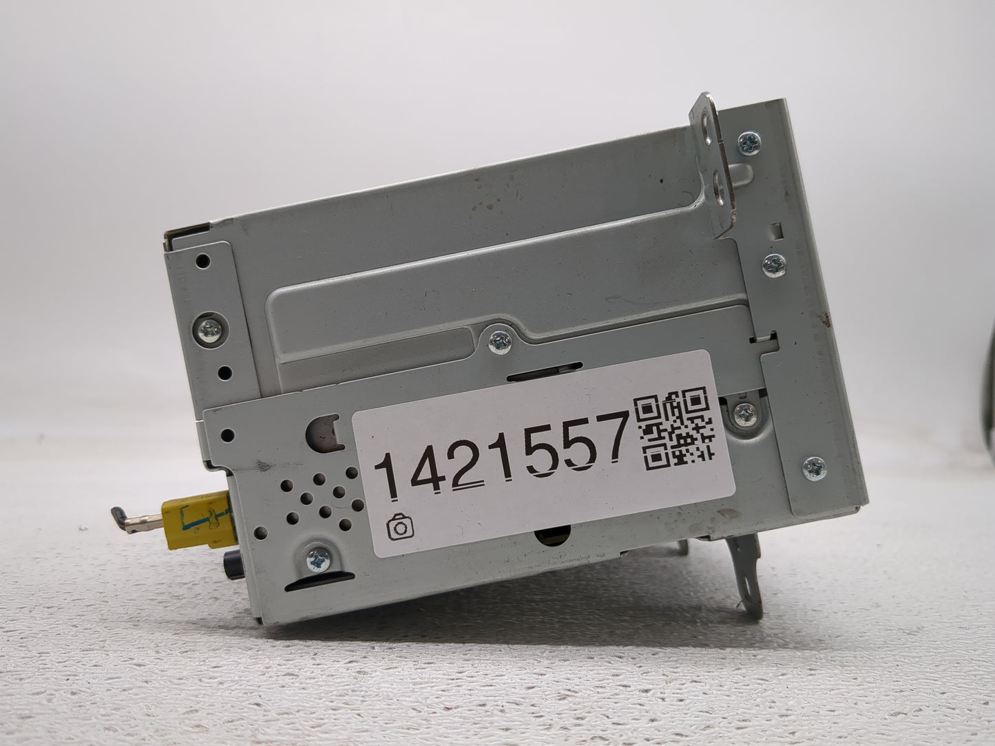 2014 Chevrolet Cruze Radio AM FM Cd Player Receiver Replacement P/N:23206821 Fits OEM Used Auto Parts - Oemusedautoparts1.co
