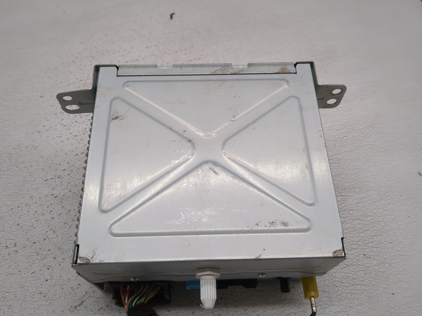 2014 Chevrolet Cruze Radio AM FM Cd Player Receiver Replacement P/N:23206821 Fits OEM Used Auto Parts - Oemusedautoparts1.co