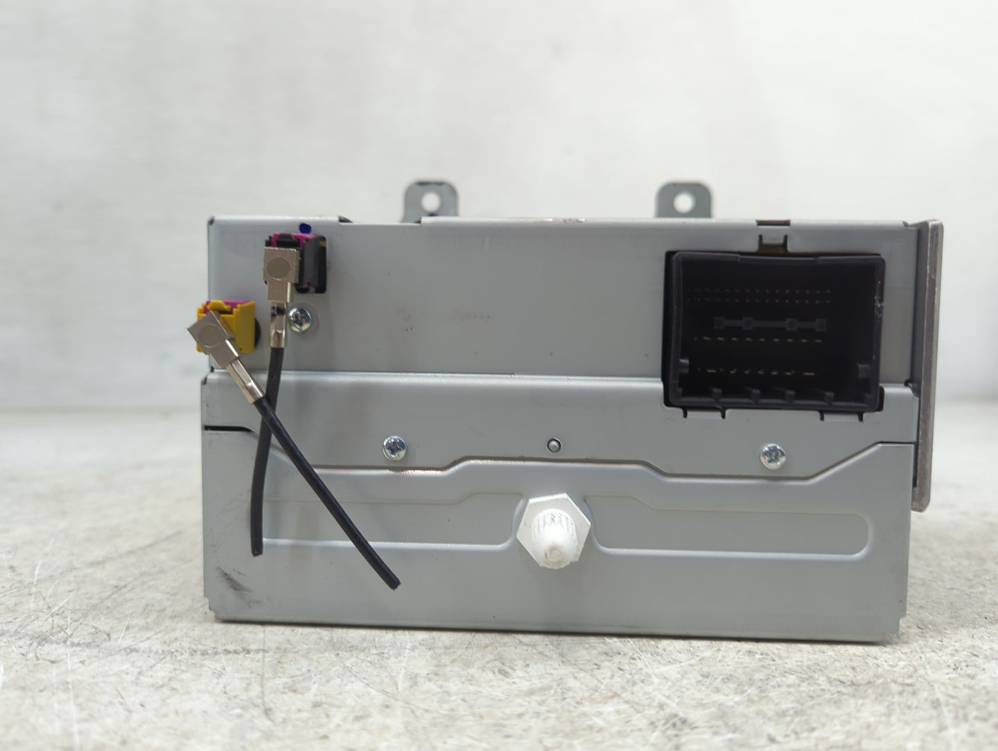 2014-2016 Chevrolet Cruze Radio AM FM Cd Player Receiver Replacement P/N:22976137 Fits Fits 2014 2015 2016 2017 OEM Used Aut