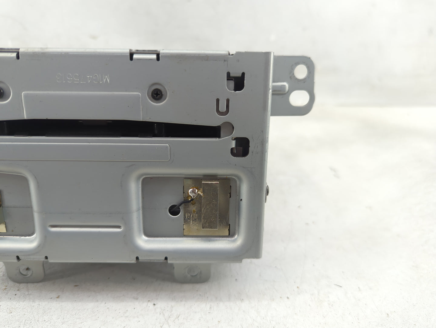 2013-2016 Chevrolet Cruze Radio AM FM Cd Player Receiver Replacement P/N:23206821 Fits Fits 2013 2014 2015 2016 OEM Used Aut