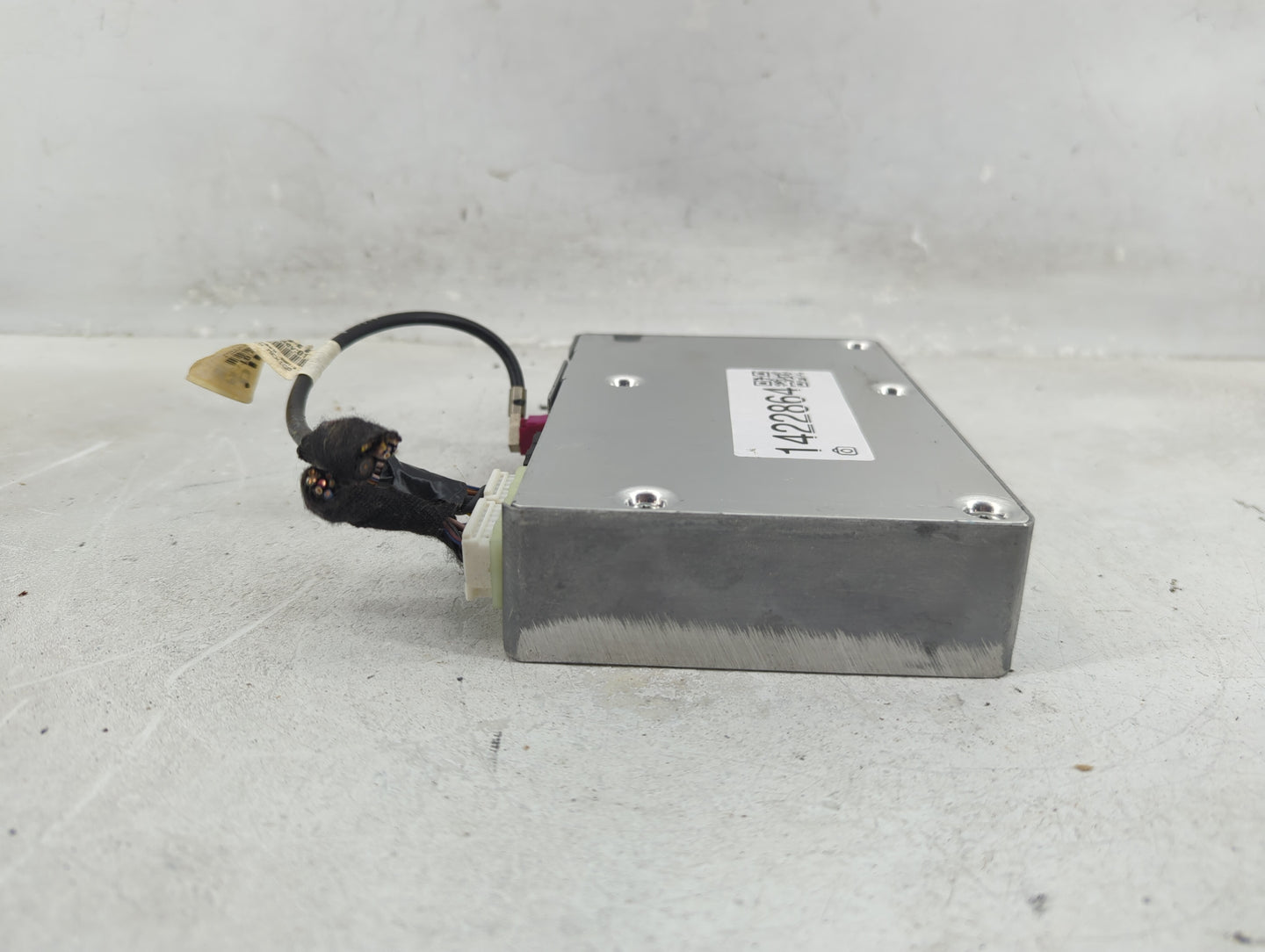 2014-2014 Chevrolet Cruze Communication Control Module 95328112 - Oemusedautoparts1.com