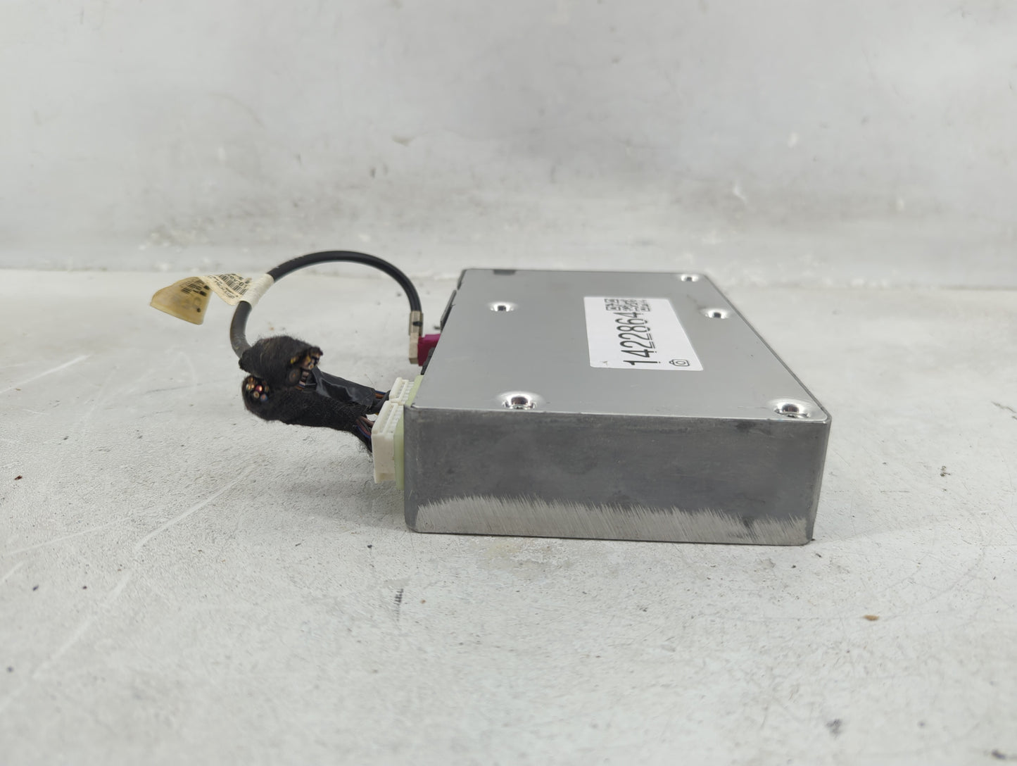 2014-2014 Chevrolet Cruze Communication Control Module 95328112 - Oemusedautoparts1.com