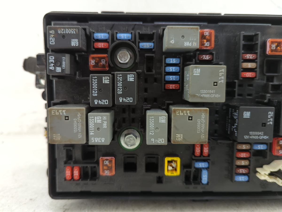 2011-2014 Chevrolet Cruze Fusebox Fuse Box Panel Relay Module P/N:95442176 Fits Fits 2011 2012 2013 2014 OEM Used Auto Parts