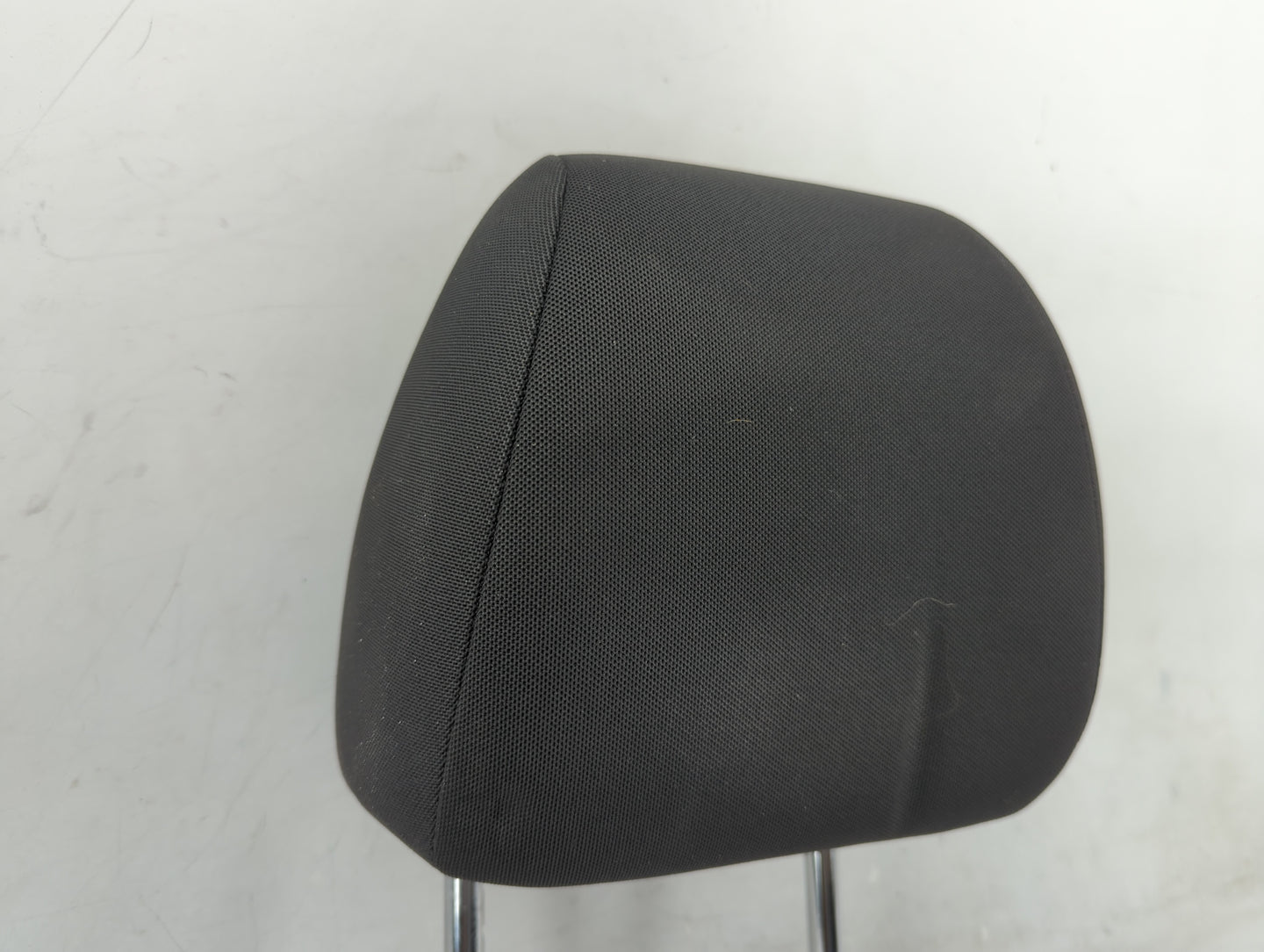 2014 Chevrolet Cruze Headrest Head Rest Front Driver Seat Black - Oemusedautoparts1.com