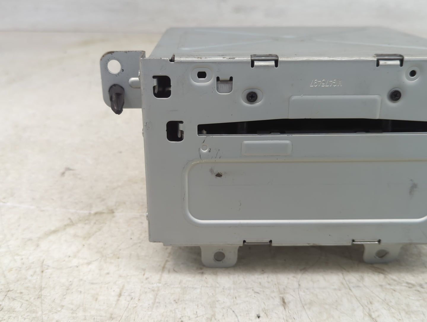 2013-2016 Chevrolet Cruze Radio AM FM Cd Player Receiver Replacement P/N:22976137 Fits Fits 2013 2014 2015 2016 OEM Used Aut