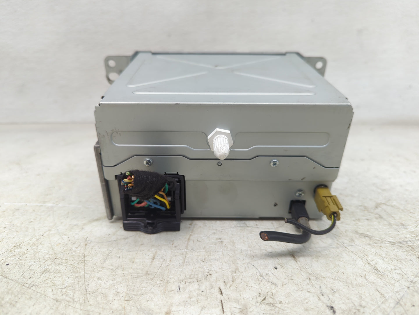 2013-2016 Chevrolet Cruze Radio AM FM Cd Player Receiver Replacement P/N:22976137 Fits Fits 2013 2014 2015 2016 OEM Used Aut