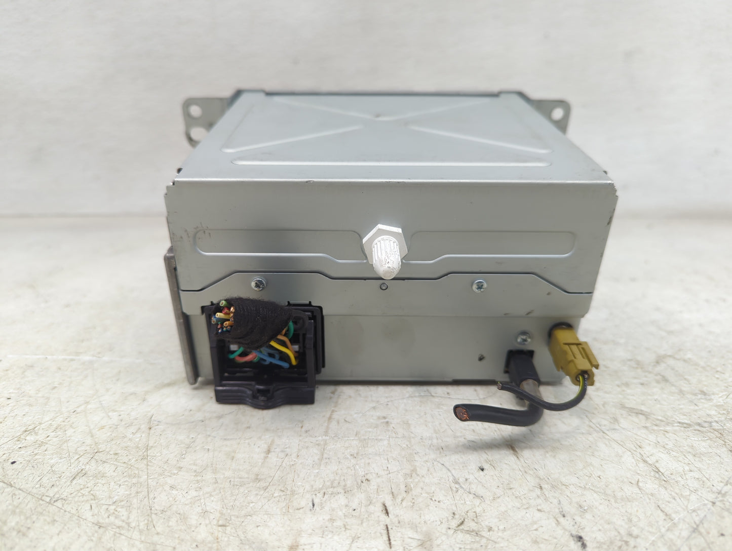 2013-2016 Chevrolet Cruze Radio AM FM Cd Player Receiver Replacement P/N:22976137 Fits Fits 2013 2014 2015 2016 OEM Used Aut