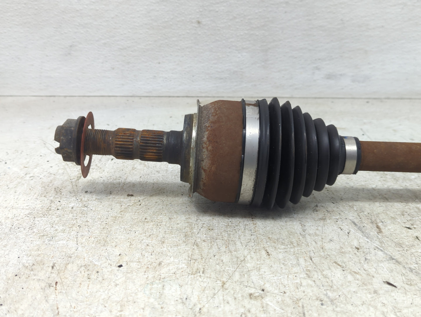 2011-2016 Chevrolet Cruze Axle Shaft Front Driver Cv C/v - Oemusedautoparts1.com