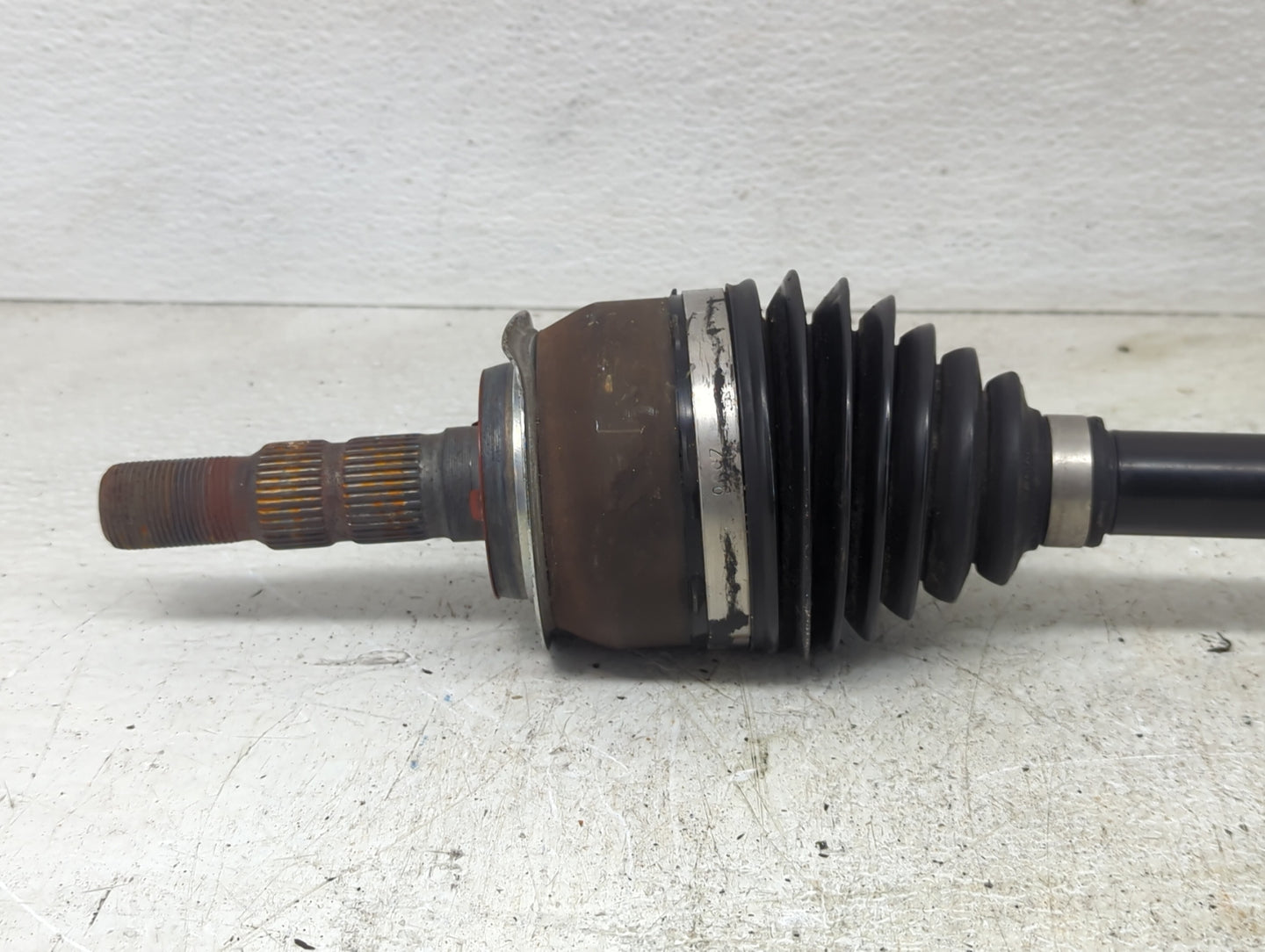 2014 Chevrolet Cruze Axle Shaft Front Passenger Cv C/v - Oemusedautoparts1.com