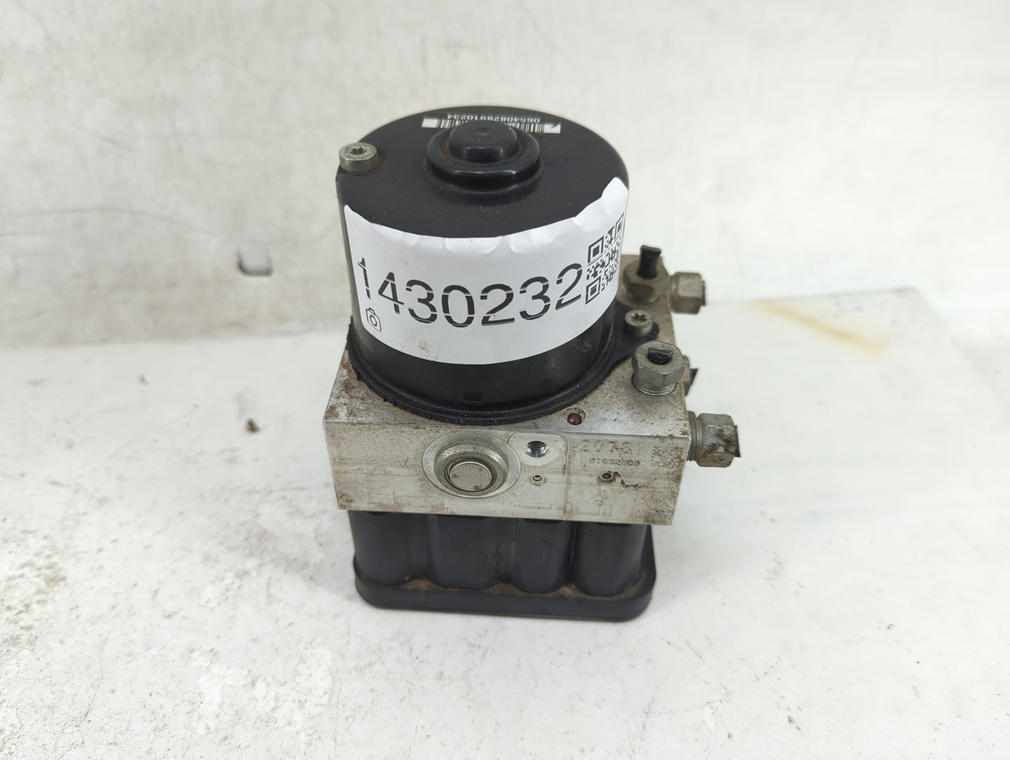 2012-2015 Chevrolet Cruze ABS Pump Control Module Replacement Fits Fits 2012 2013 2014 2015 OEM Used Auto Parts - Oemusedaut