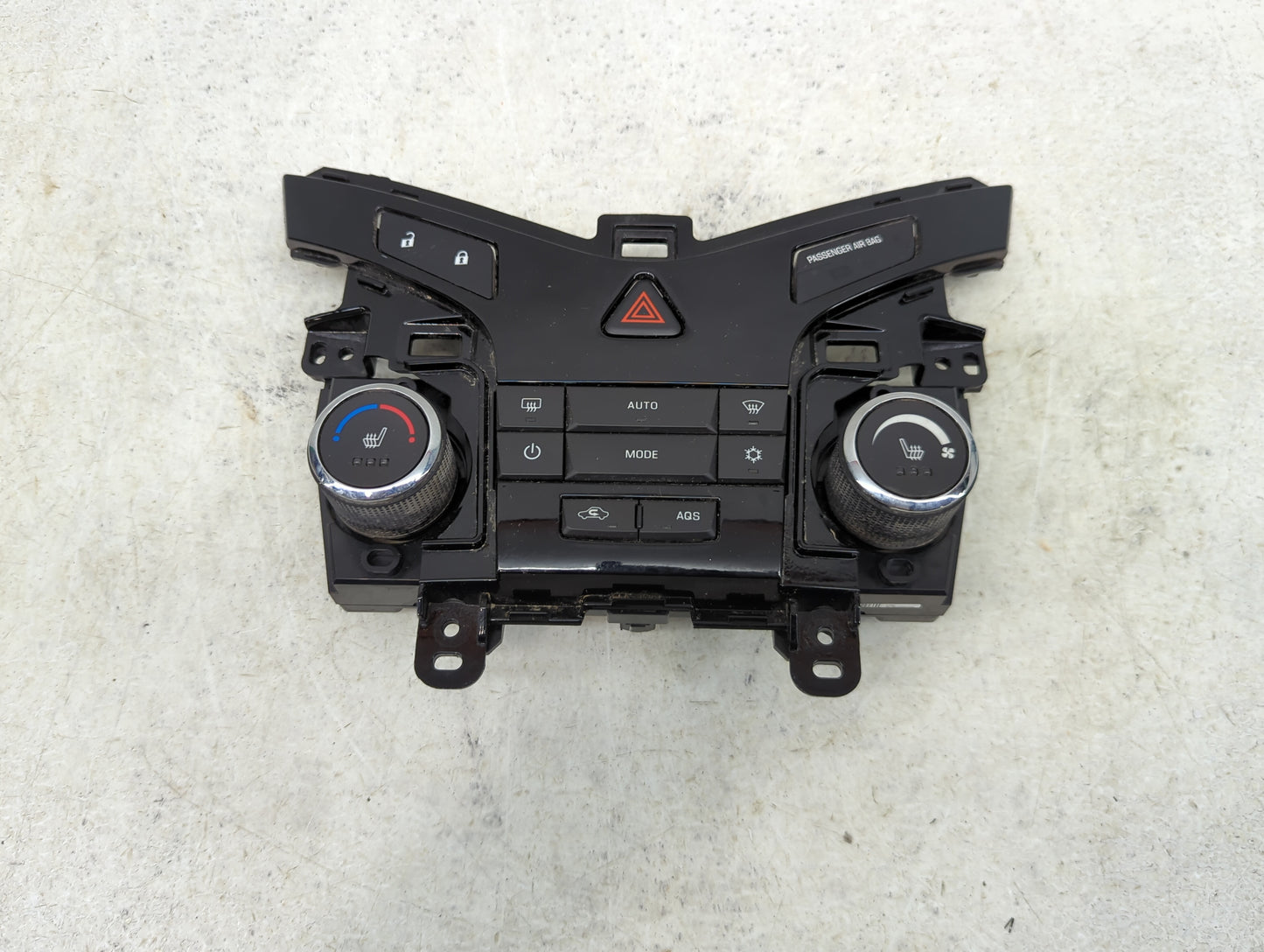 2014 Chevrolet Cruze Climate Control Module Temperature AC/Heater Replacement P/N:95146203 386203A031165170 Fits OEM Used Au