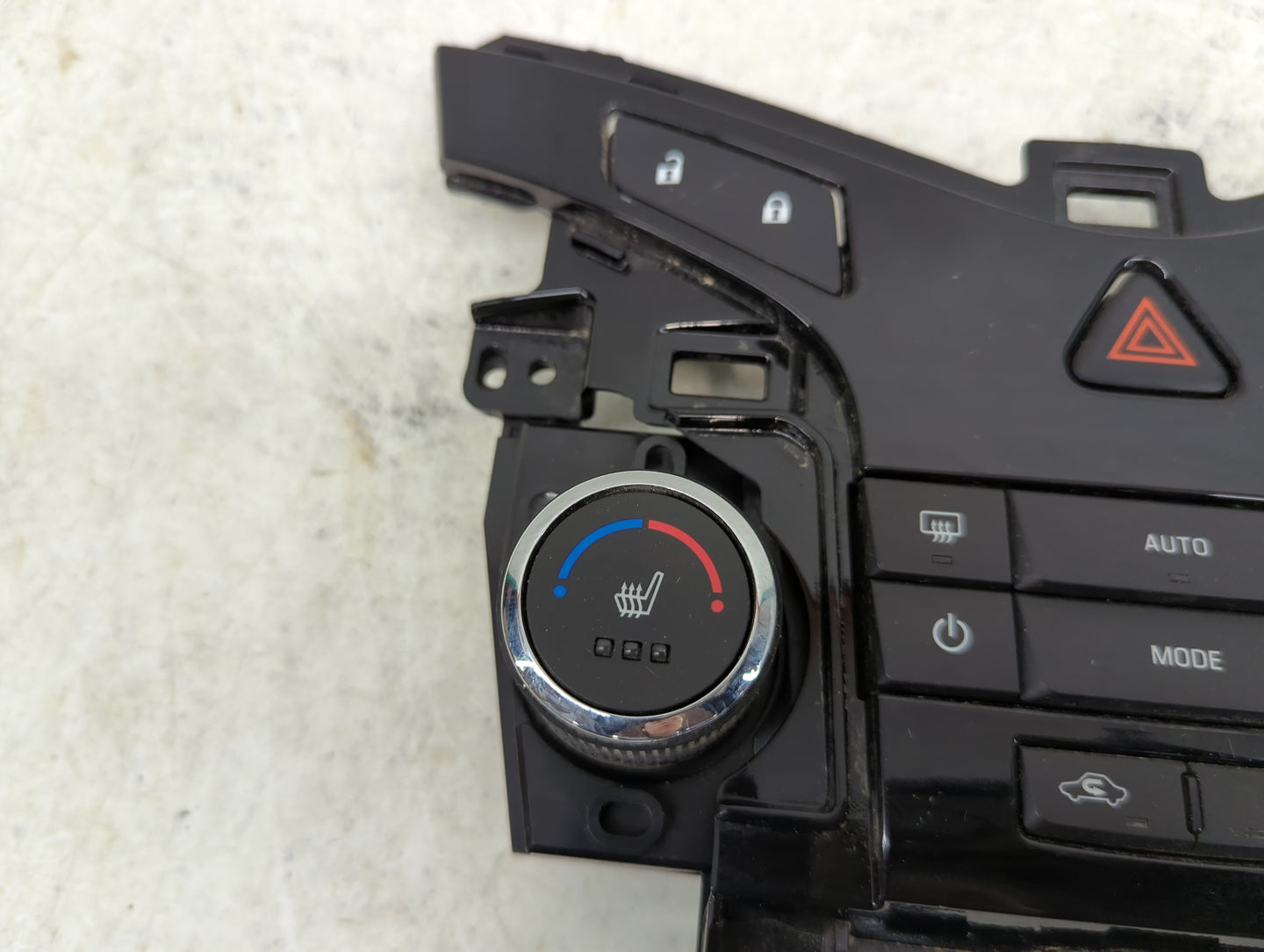 2014 Chevrolet Cruze Climate Control Module Temperature AC/Heater Replacement P/N:95146203 386203A031165170 Fits OEM Used Au