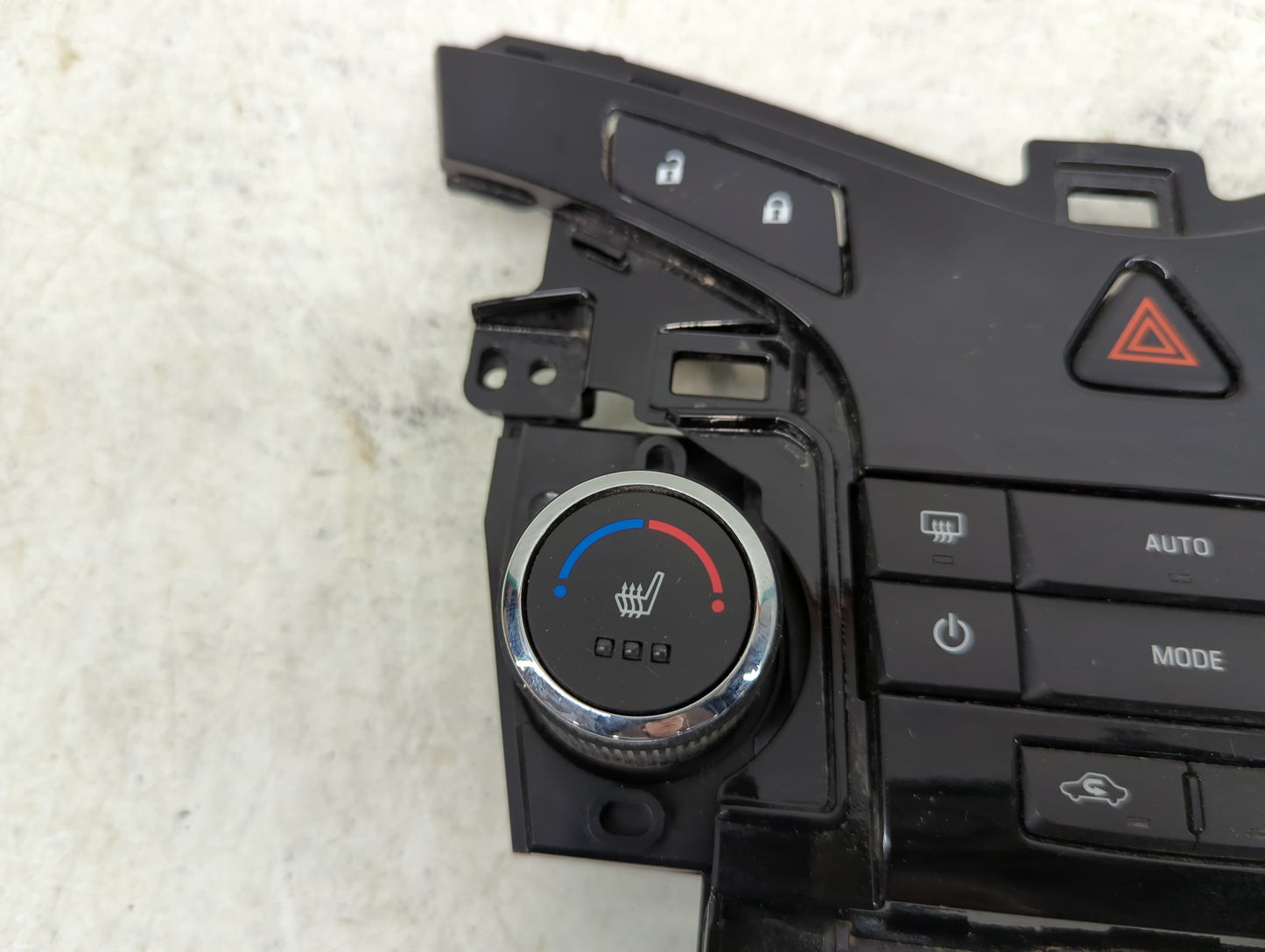 2014 Chevrolet Cruze Climate Control Module Temperature AC/Heater Replacement P/N:95146203 386203A031165170 Fits OEM Used Au