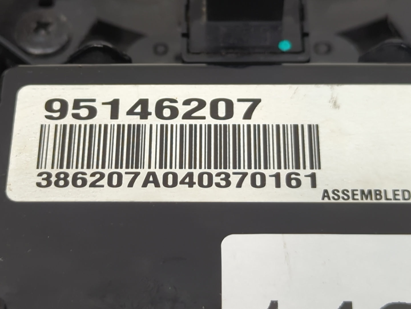 2014 Chevrolet Cruze Climate Control Module Temperature AC/Heater Replacement P/N:95146207 Fits OEM Used Auto Parts - Oemuse