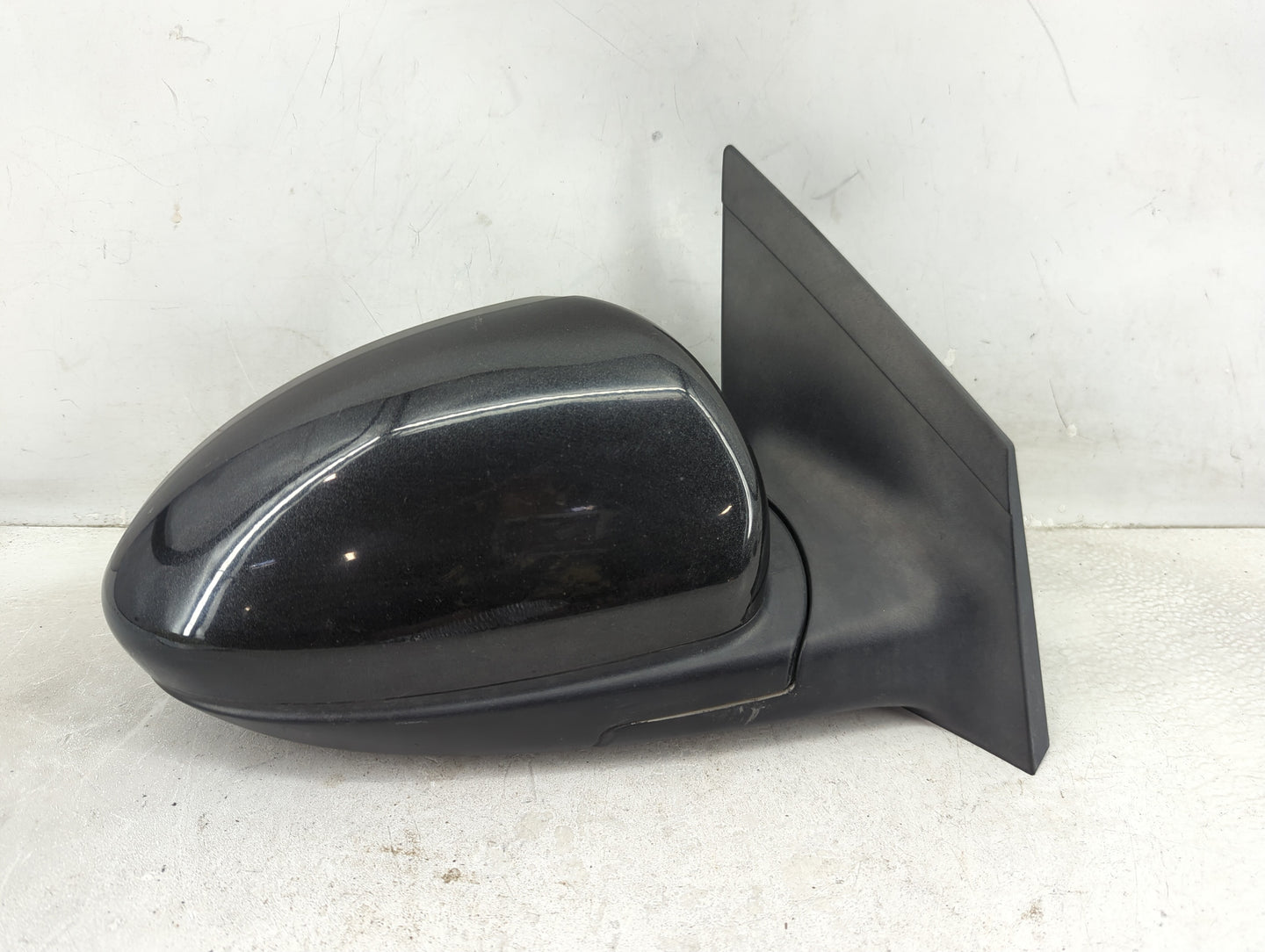 2011-2016 Chevrolet Cruze Passenger Side View Mirror - Right Door Mirror OEM Used - Oemusedautoparts1.com