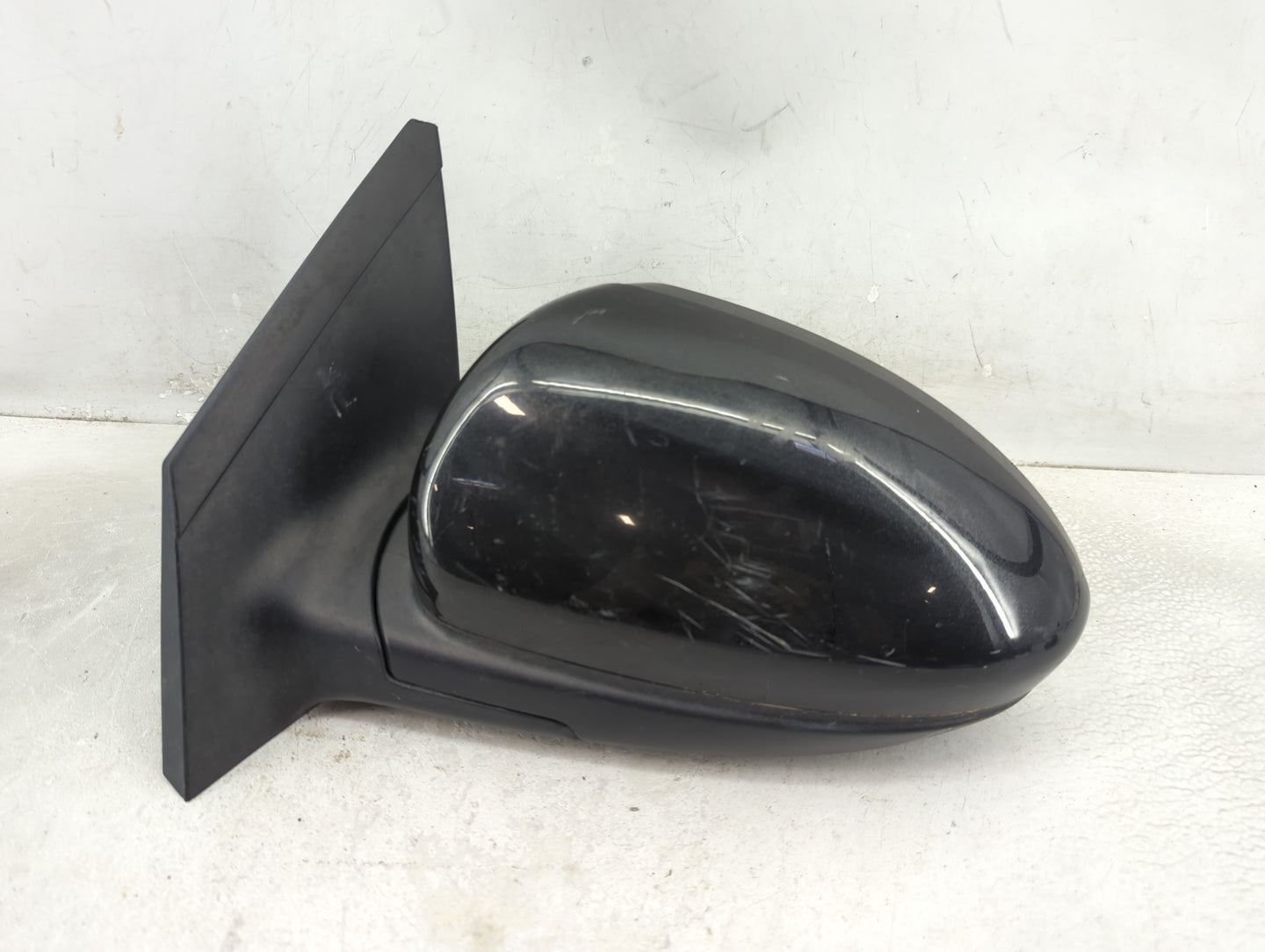 2011-2016 Chevrolet Cruze Driver Side View Mirror - Left Door Mirror OEM Used - Oemusedautoparts1.com