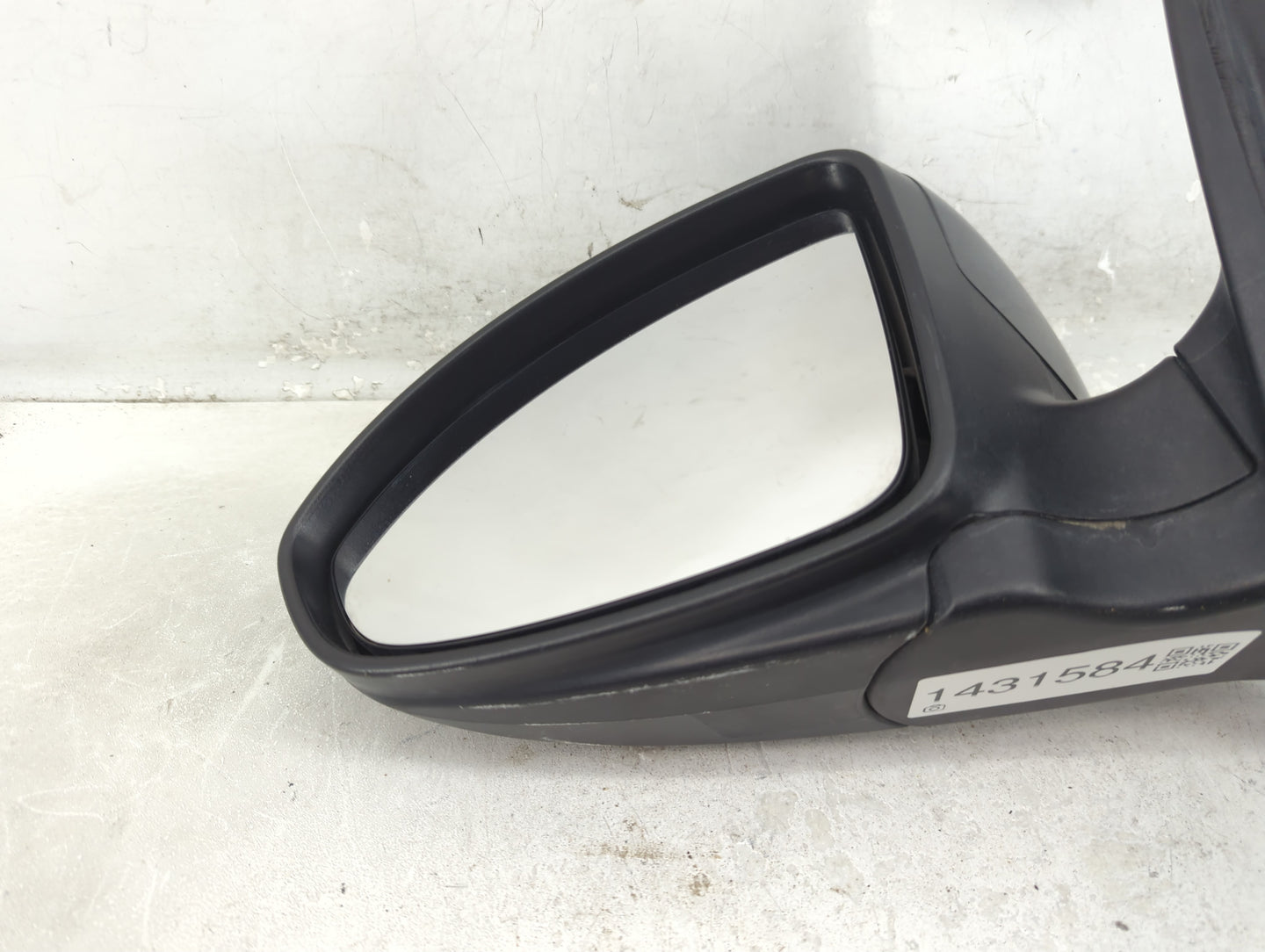 2011-2016 Chevrolet Cruze Driver Side View Mirror - Left Door Mirror OEM Used - Oemusedautoparts1.com