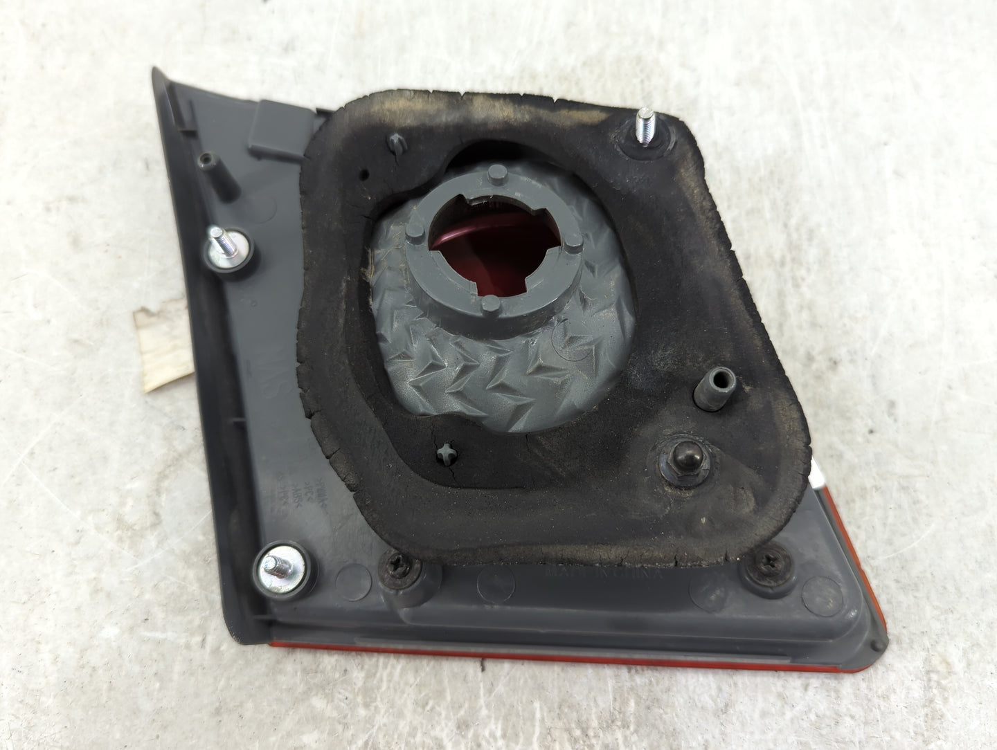 2011-2016 Chevrolet Cruze Tail Light Assembly Passenger Right OEM Fits Fits 2011 2012 2013 2014 2015 2016 OEM Used Auto Part