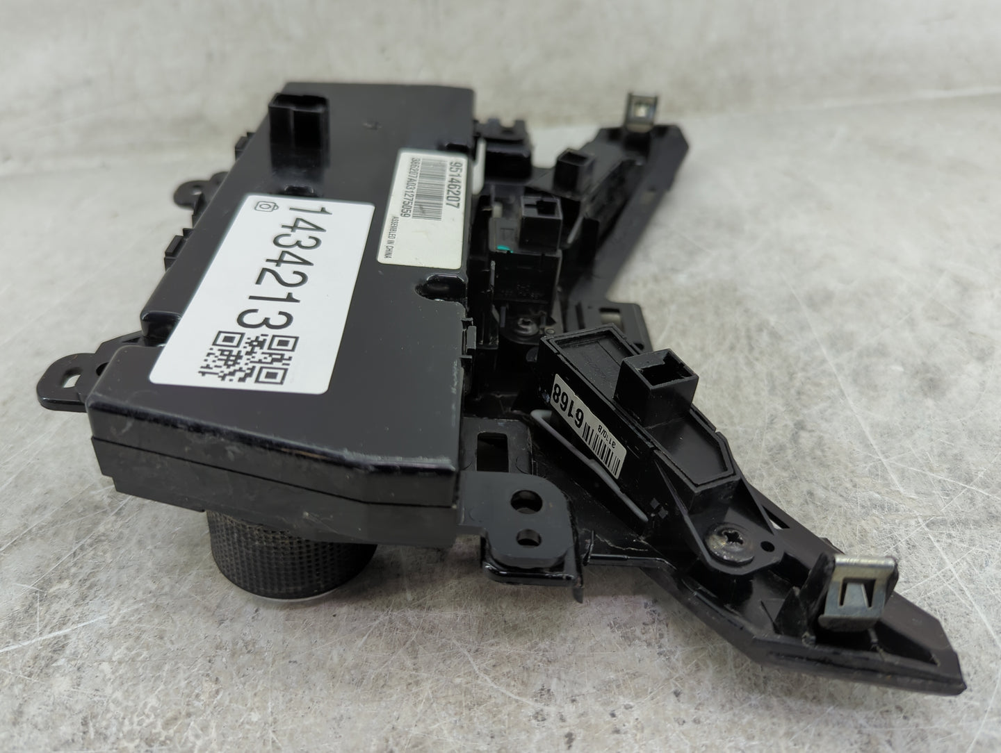 2012-2016 Chevrolet Cruze Climate Control Module Temperature AC/Heater Replacement P/N:95146207 386207A031275059 Fits OEM Us