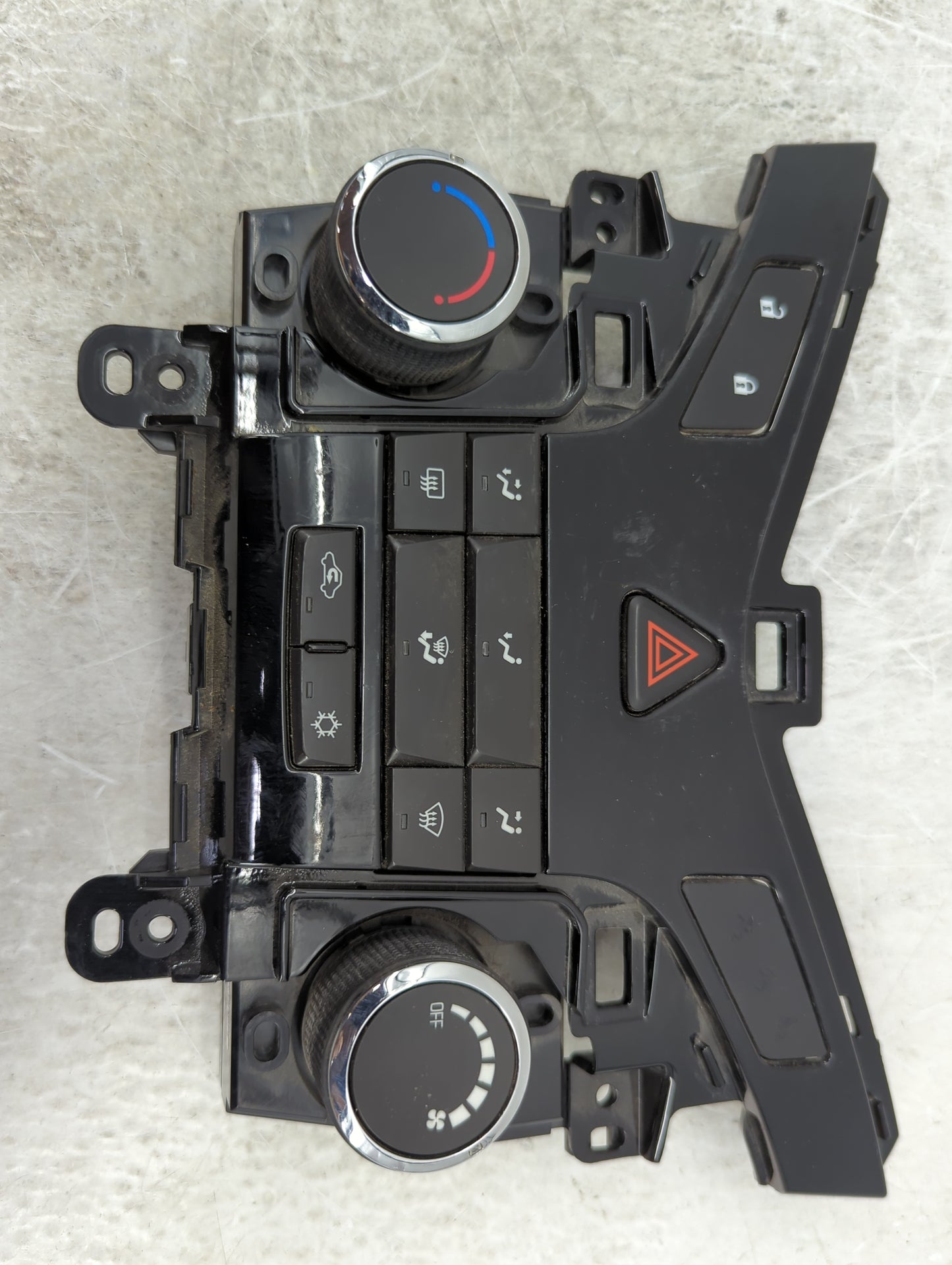2012-2016 Chevrolet Cruze Climate Control Module Temperature AC/Heater Replacement P/N:95146207 386207A033080537 Fits OEM Us