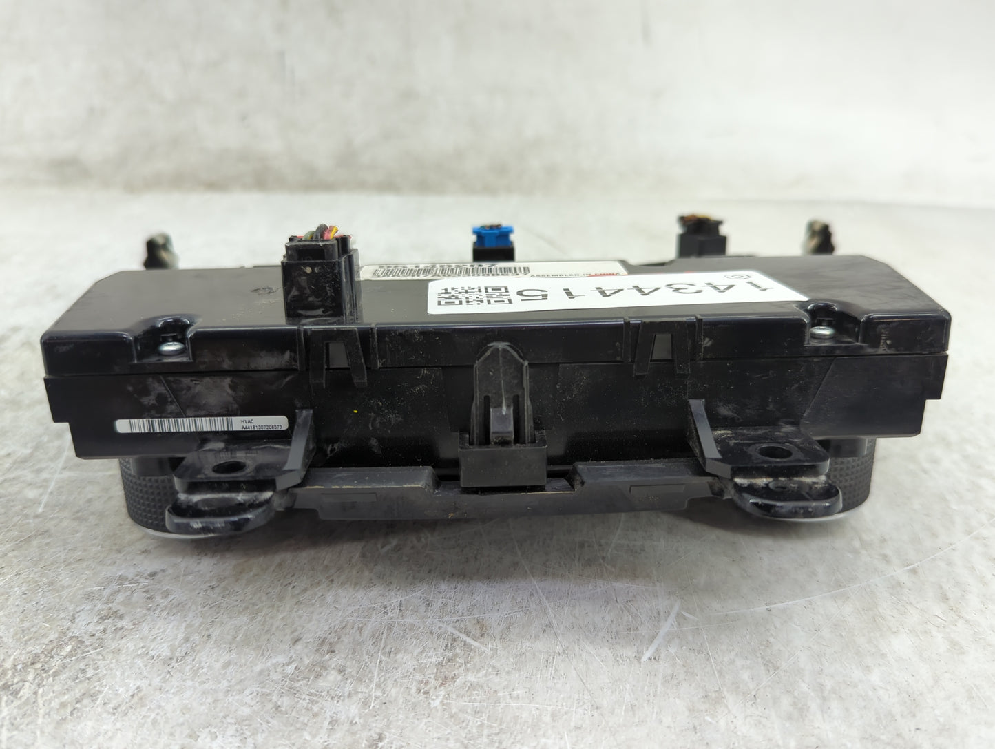 2012-2016 Chevrolet Cruze Climate Control Module Temperature AC/Heater Replacement P/N:95146207 386207A033080537 Fits OEM Us