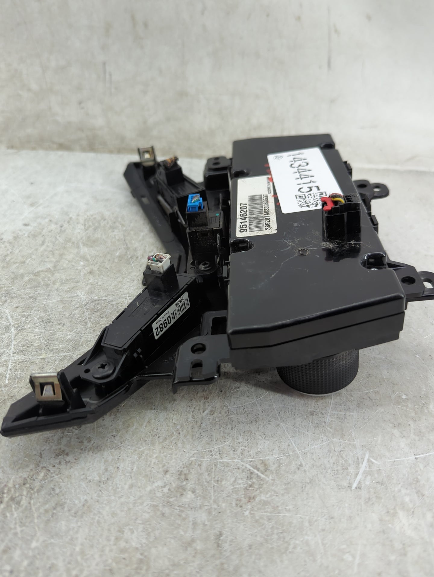 2012-2016 Chevrolet Cruze Climate Control Module Temperature AC/Heater Replacement P/N:95146207 386207A033080537 Fits OEM Us