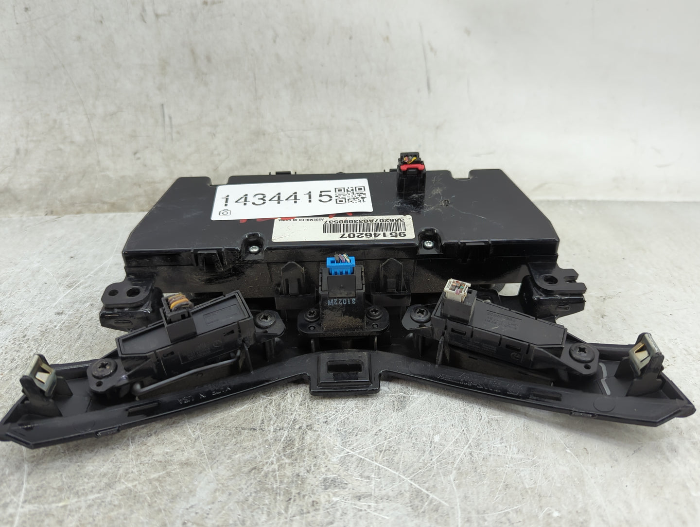 2012-2016 Chevrolet Cruze Climate Control Module Temperature AC/Heater Replacement P/N:95146207 386207A033080537 Fits OEM Us